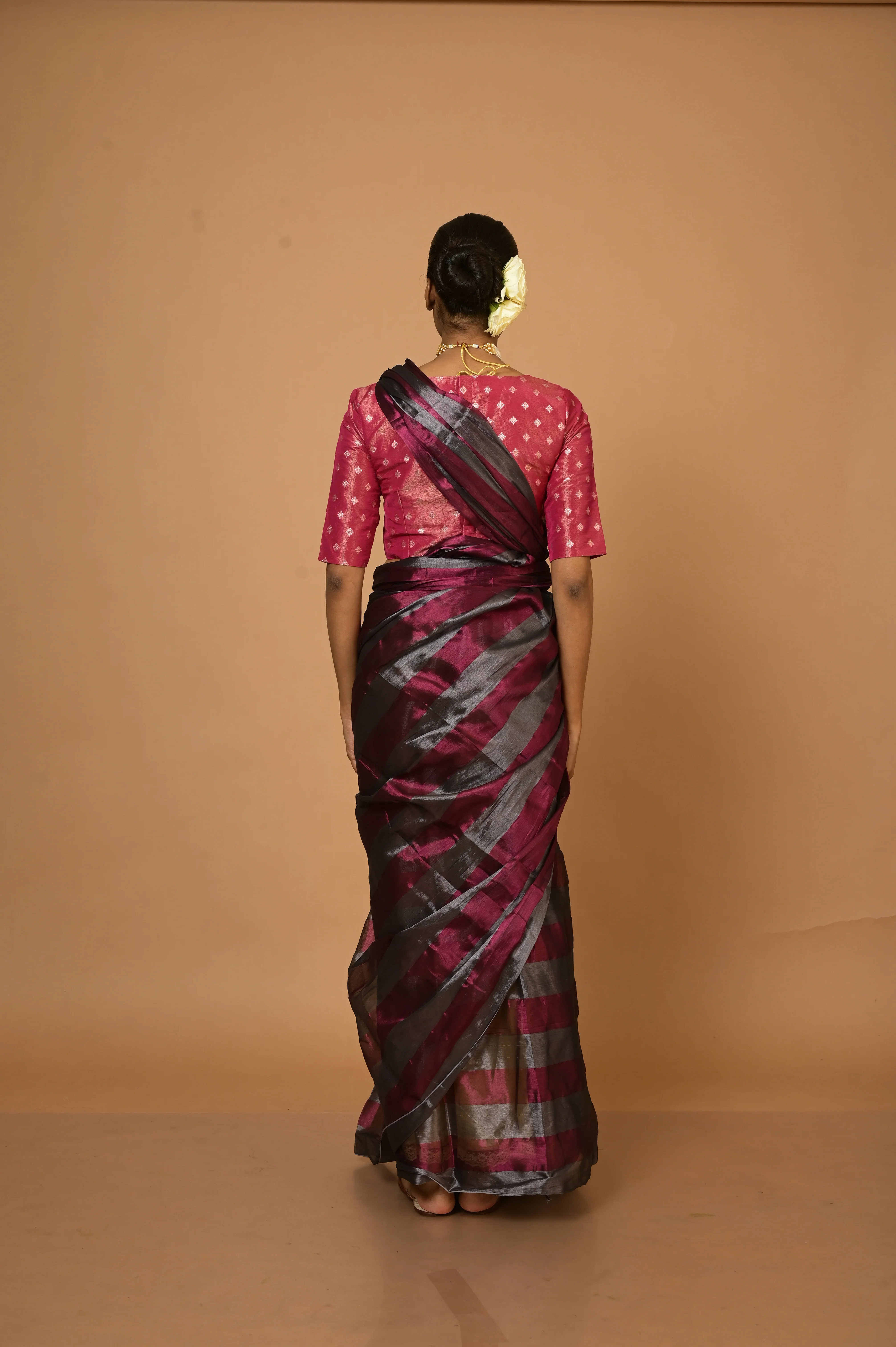 Abhilasha Silver and Purple Striped Handloom Tissue Saree - Image 5