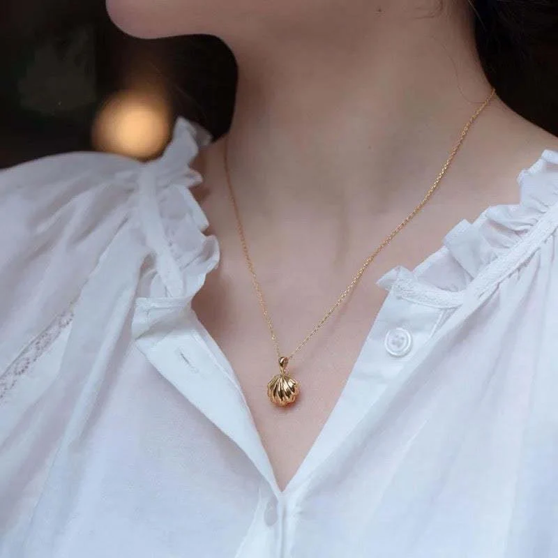 Artifical Gold Necklace