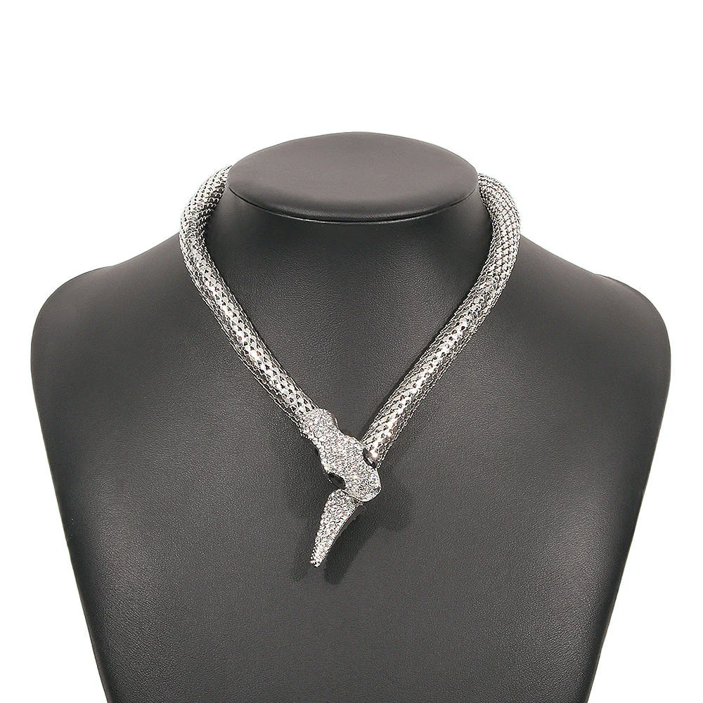Artifical Silver Necklace