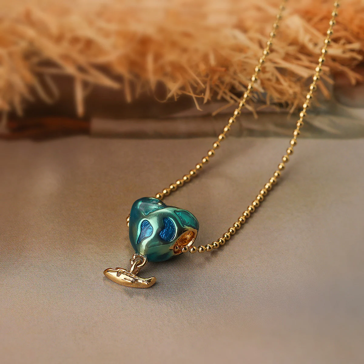 Artificial Necklace
