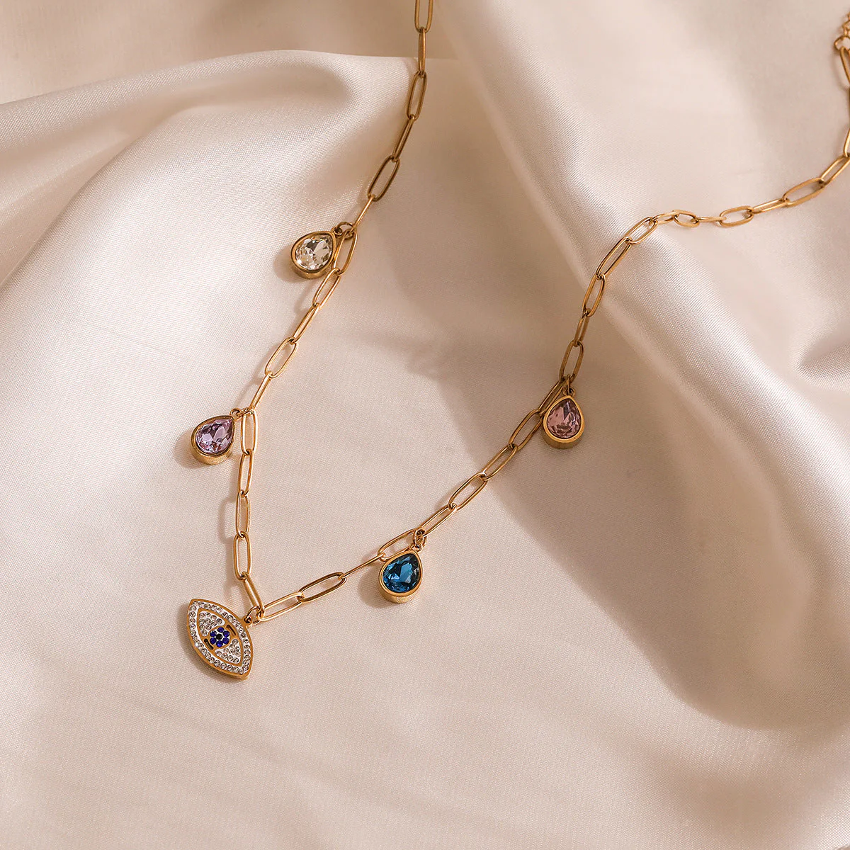 Artificial Necklace