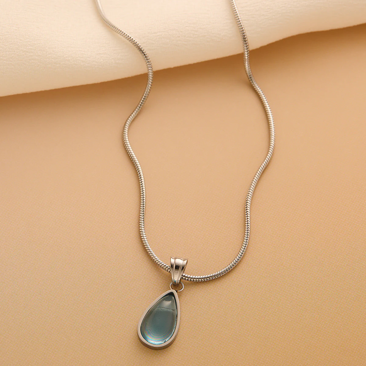 Artificial Silver Necklace