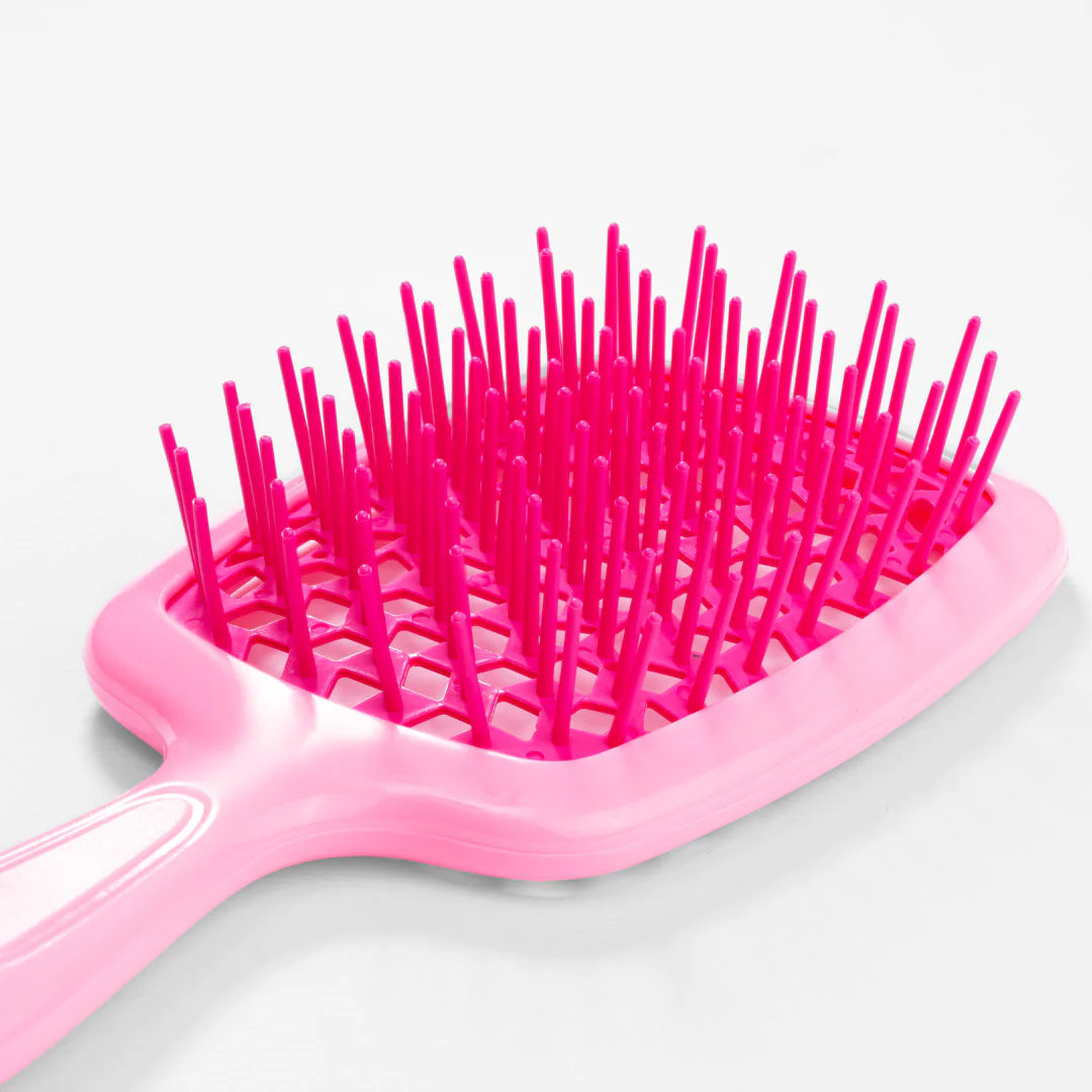 Pink Barbie Drama Detangle Hair Brush with Free Pouch - Image 4