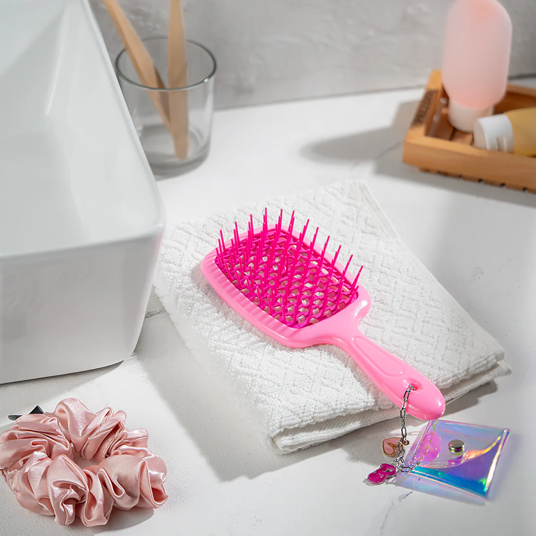 Pink Barbie Drama Detangle Hair Brush with Free Pouch - Image 6