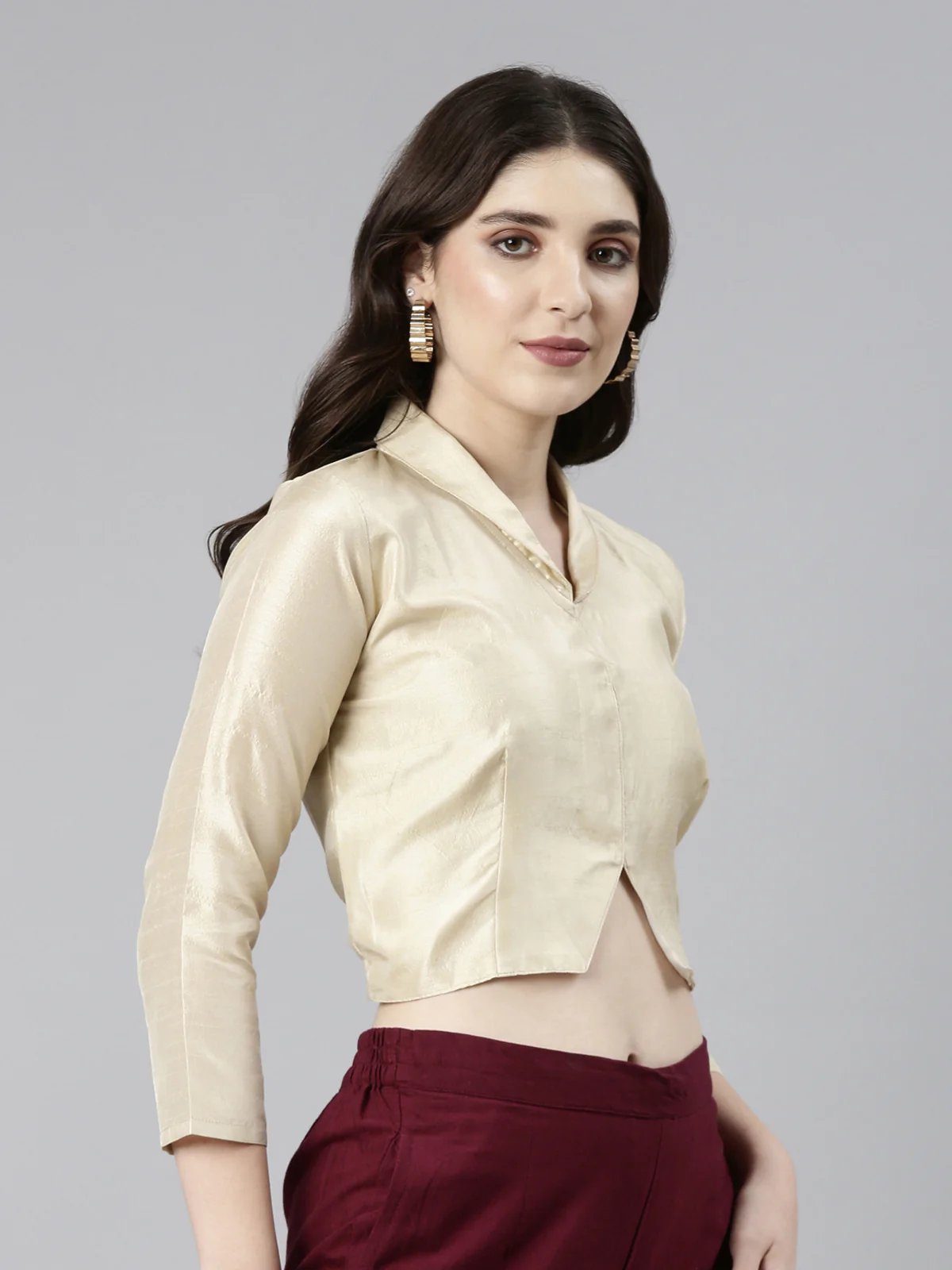 Beige Solid Three-Quarter Sleeves Mandarin Collar Dupion Silk Knot Blouse - Image 4