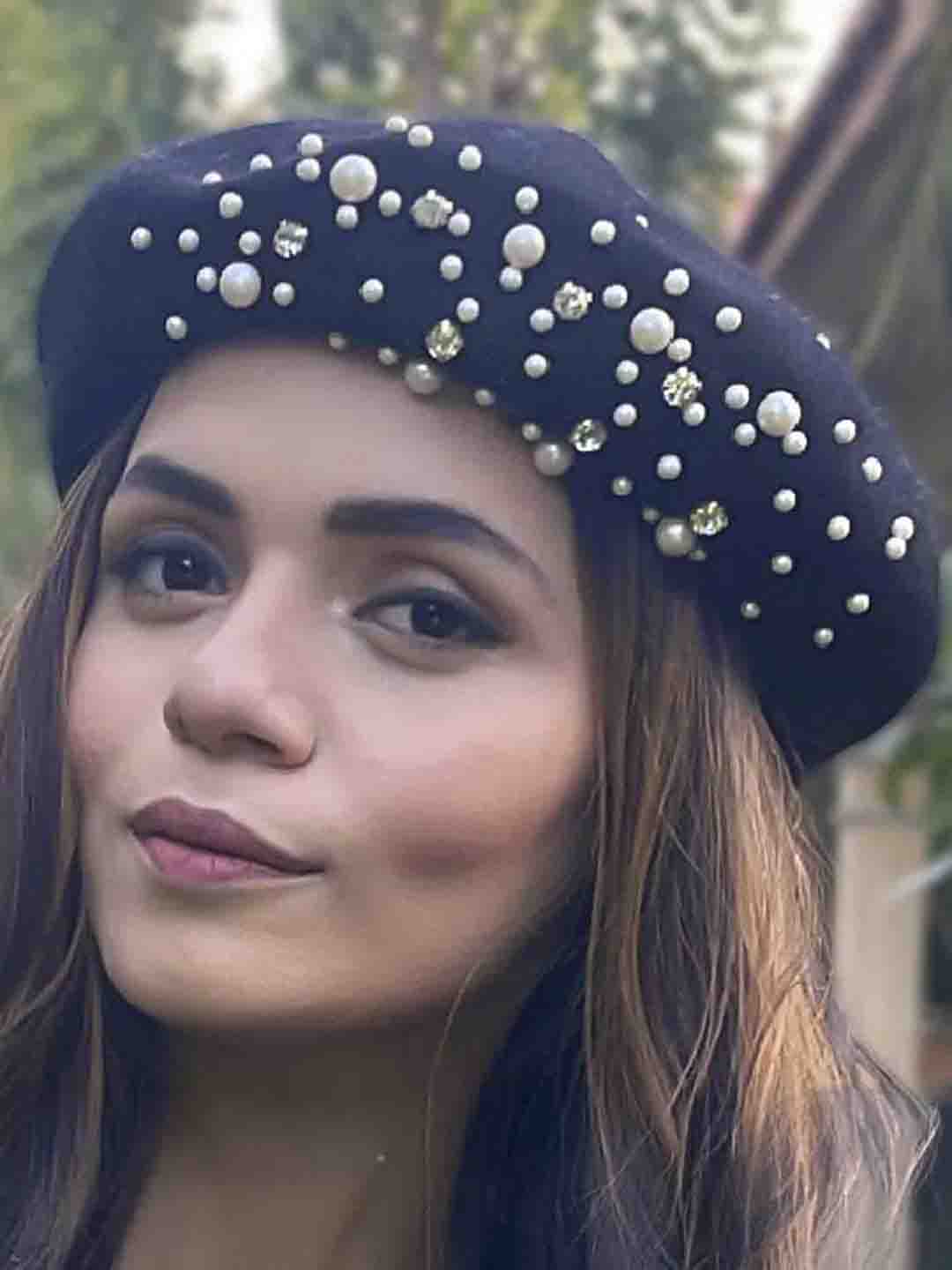 Black Beret with Pearls & Crystals - Image 2
