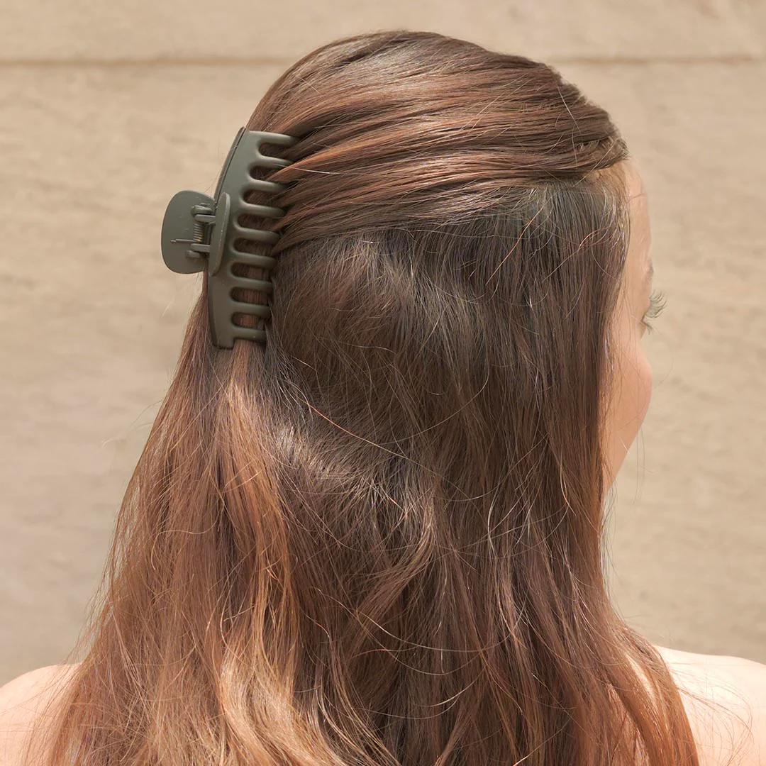 Multi Everyday Neutral Hair Claw Clips Set of 2 - Image 10