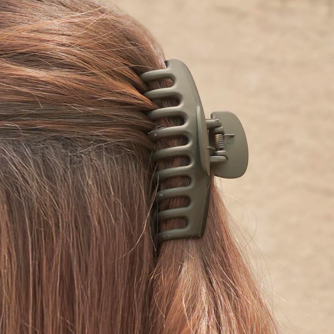 Multi Everyday Neutral Hair Claw Clips Set of 2 - Image 8