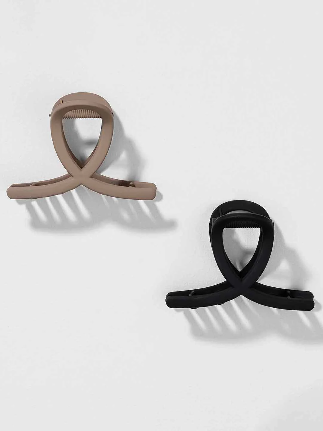 Multi Hair Claw Clips Set of 2 - Image 5