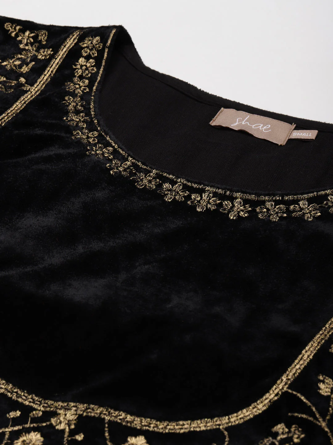 Black Velvet Bodice Zari Embroidered Kurta - Image 2
