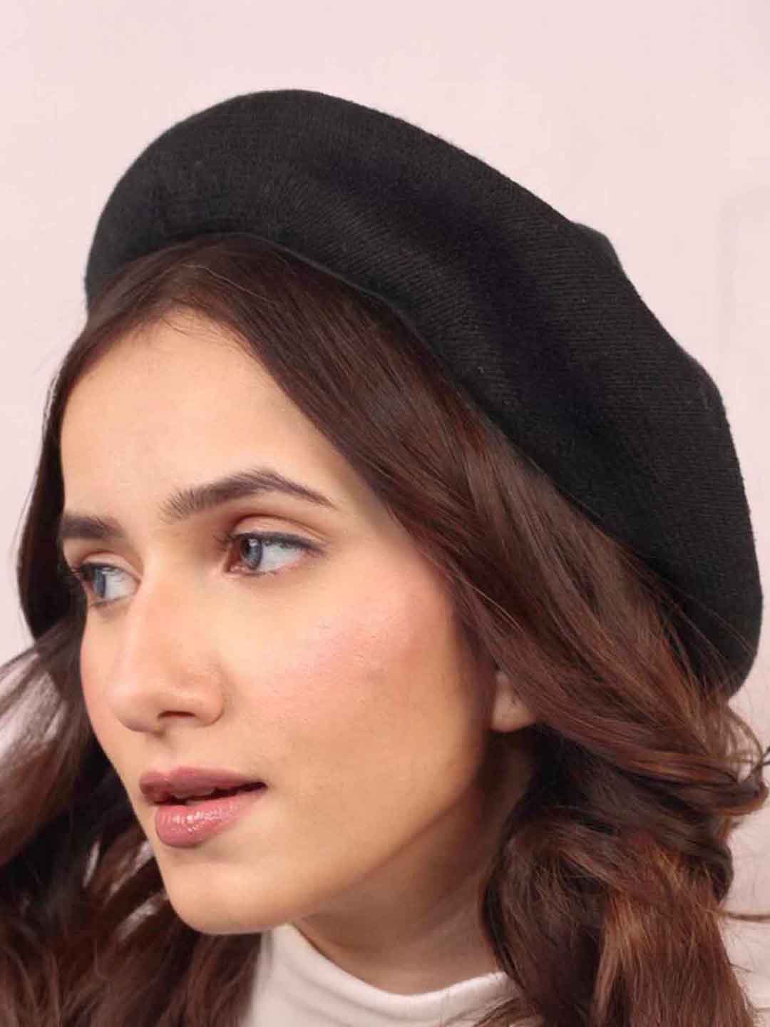 Black Wool Beret - Image 4