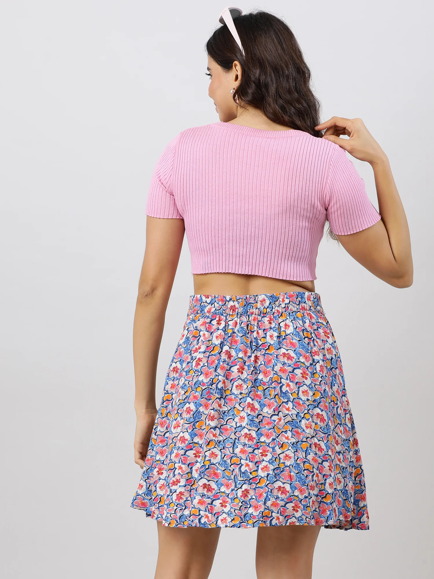Women Blooms In Style Floral Skirt - Image 3