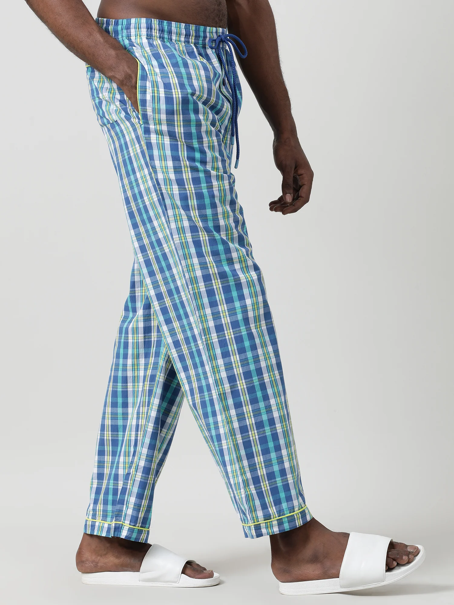 Men Oversized Blue Cotton Checkered Knit Lounge Pants - Image 4