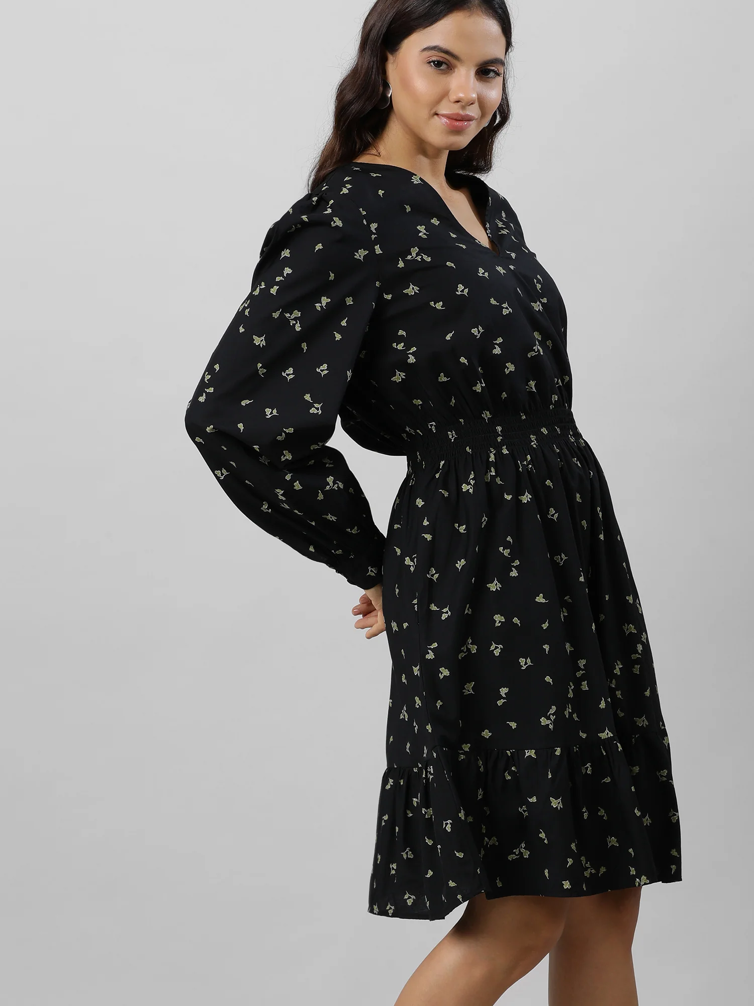 Casual Black Floral Print Dress - Image 9