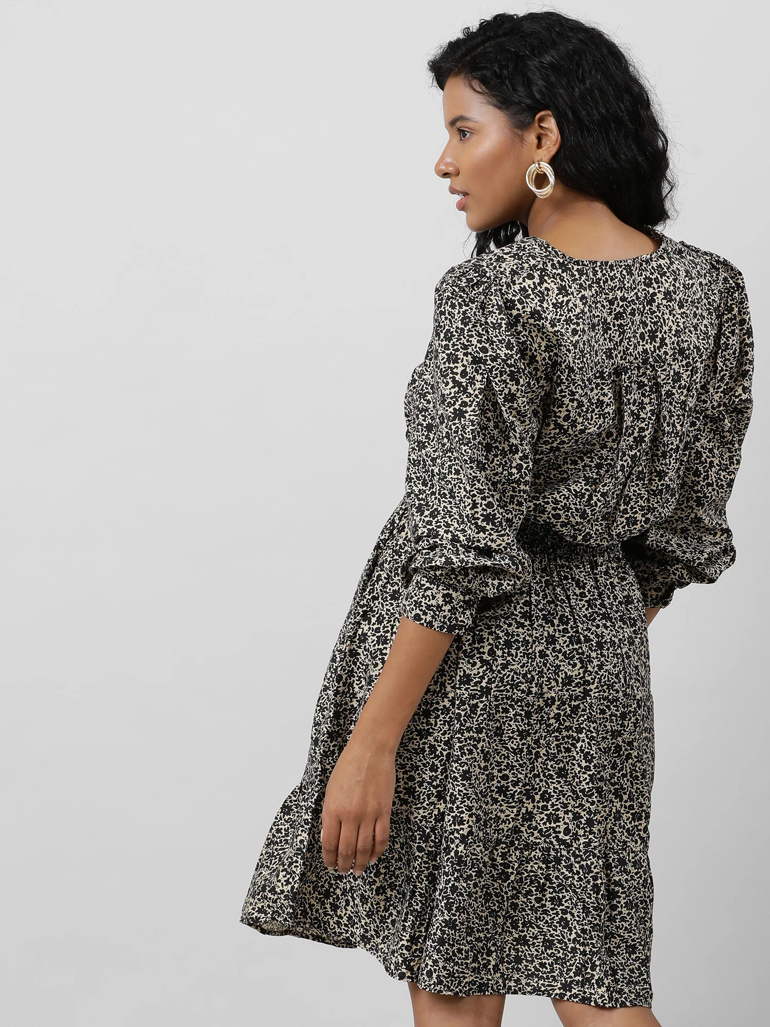 Women Casual Brown Printed Dress - Image 10