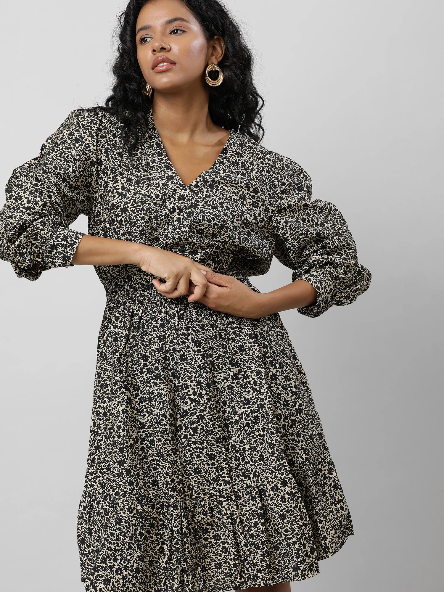 Women Casual Brown Printed Dress - Image 8