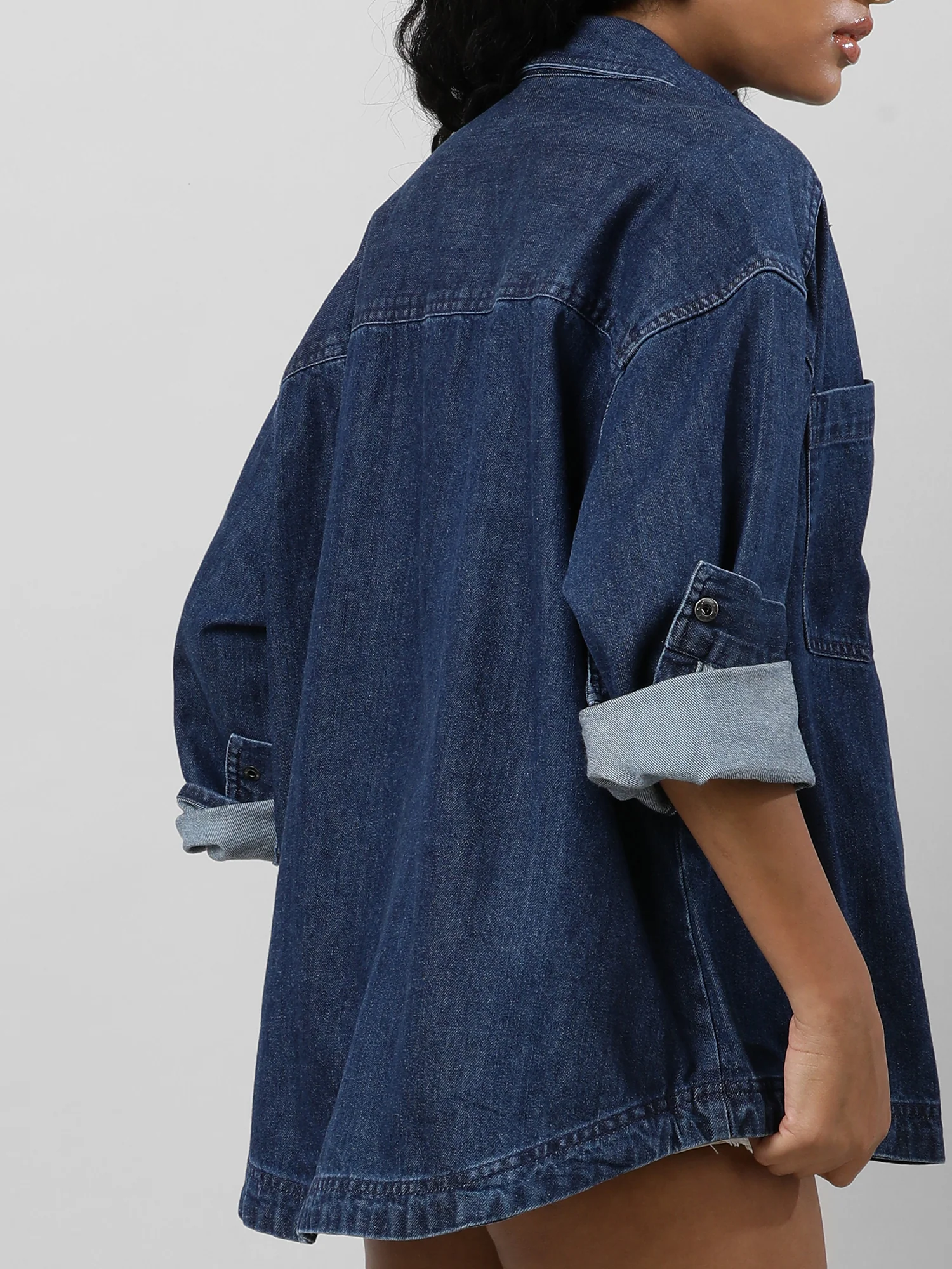 Casual Oversize Denim Shirt - Image 4