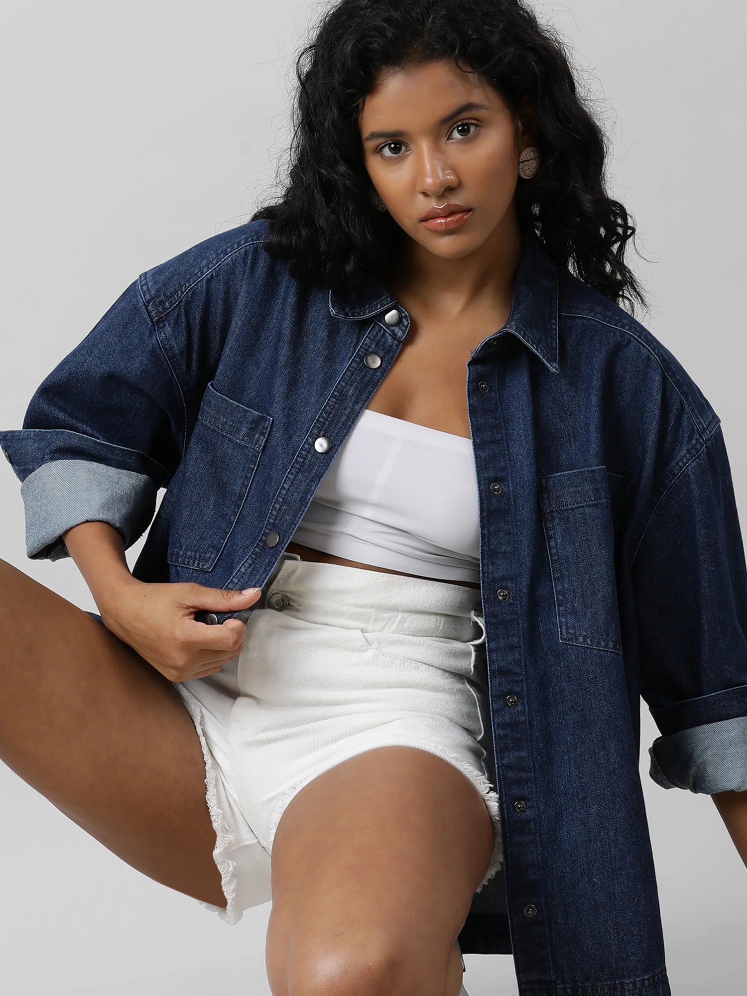 Casual Oversize Denim Shirt - Image 5