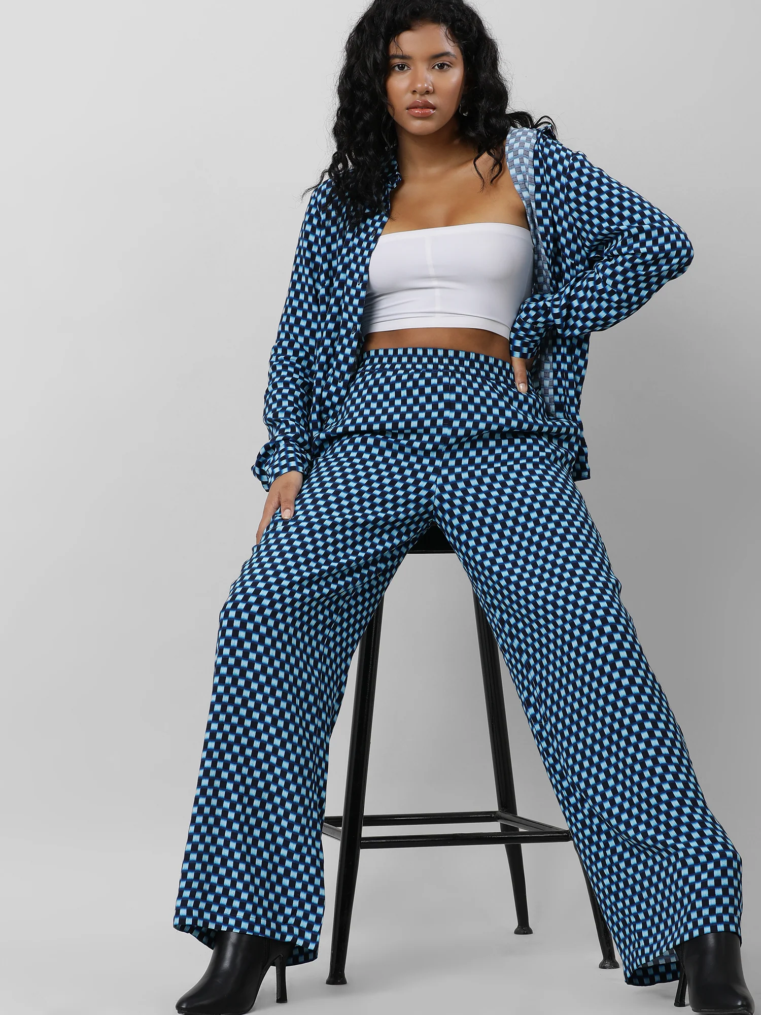 Women Casual Printed Blue Shirt - Image 5