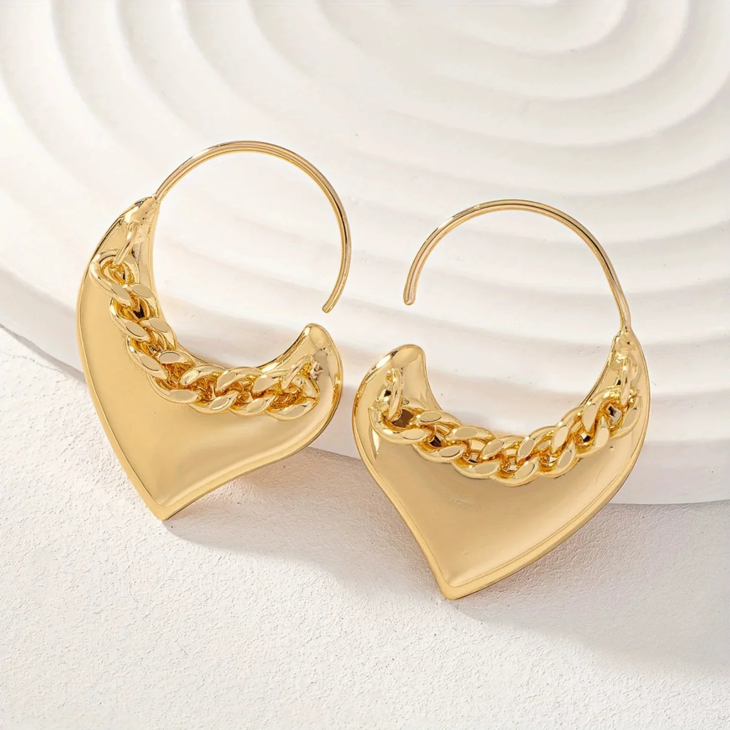 Chunky Heart Chain Drop Hoops