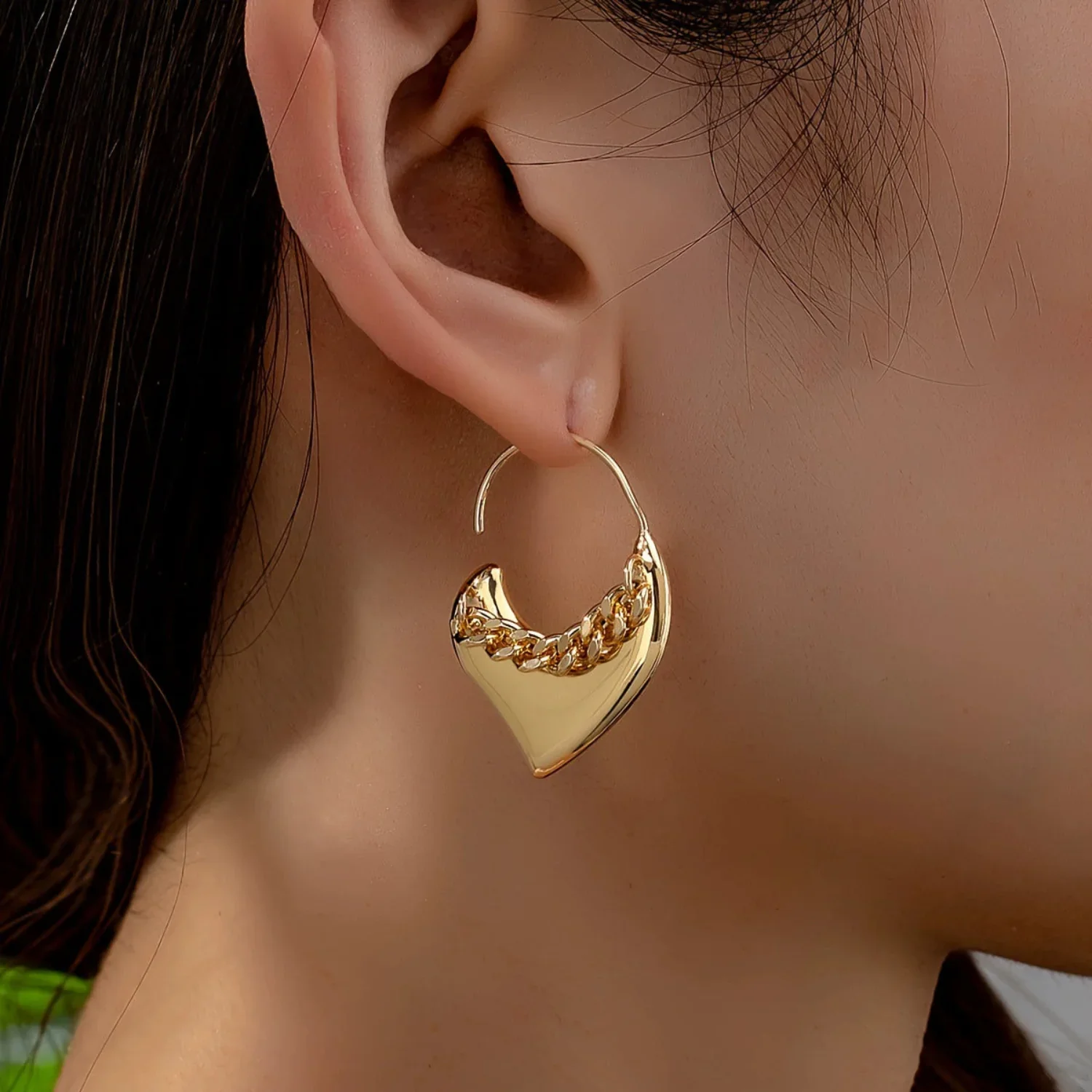 Chunky Heart Chain Drop Hoops - Image 2