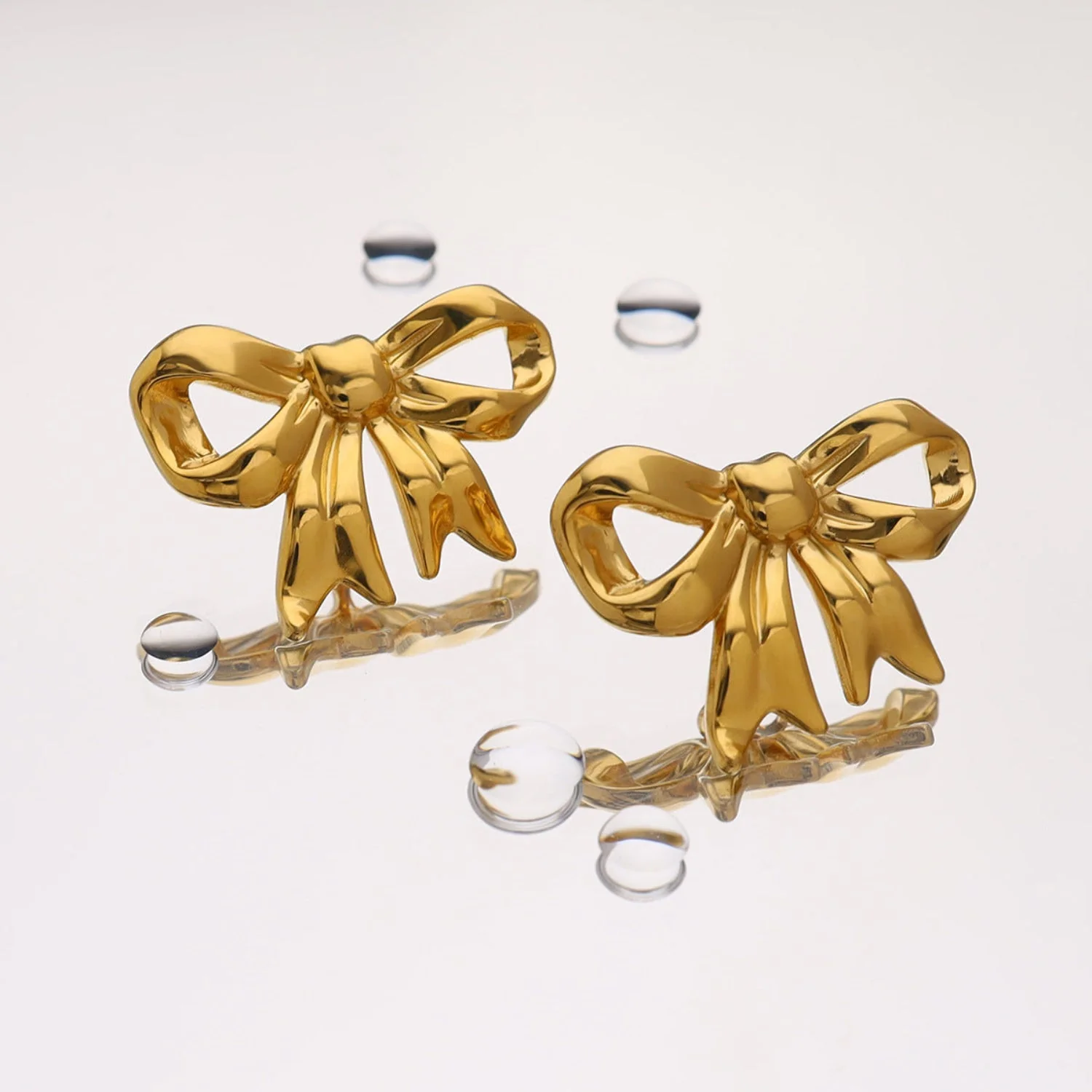 Classy Bow Pin Earring