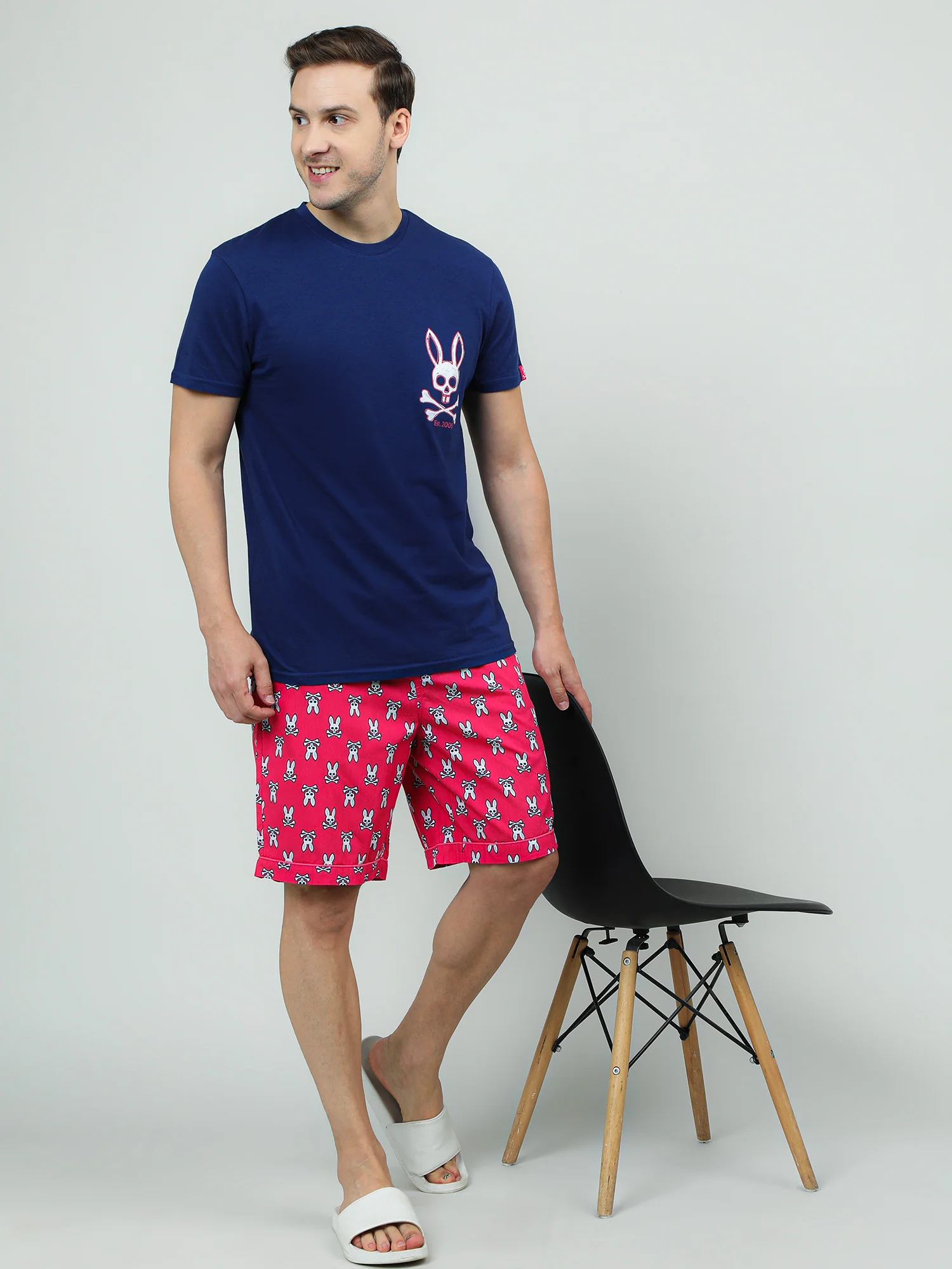 Men Pink Oversized Cotton Knee-Length Shorts - Image 7