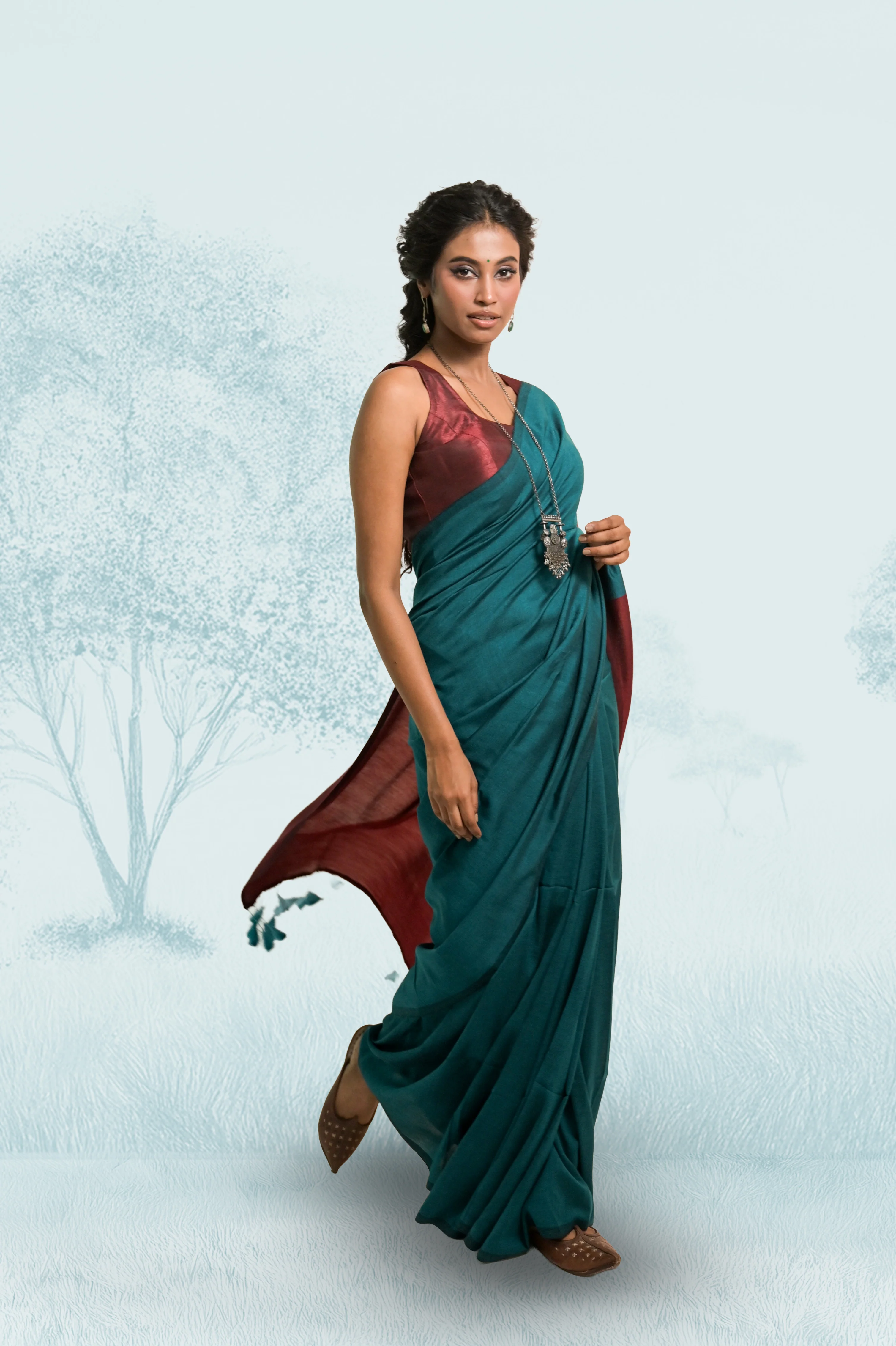 Dil ki Tamanna Bottle Green Handloom Cotton Acrylic Saree - Image 2