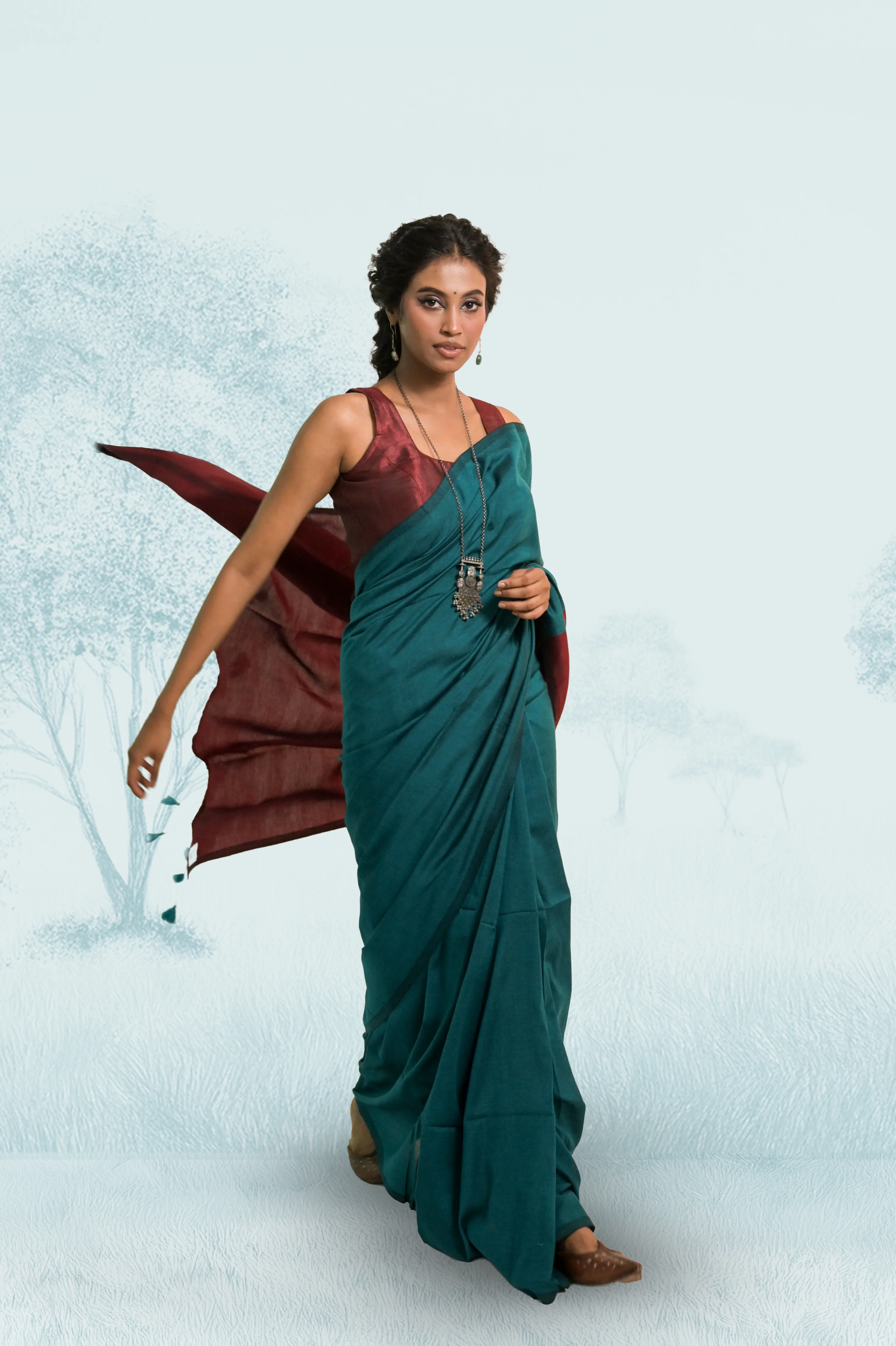 Dil ki Tamanna Bottle Green Handloom Cotton Acrylic Saree - Image 3
