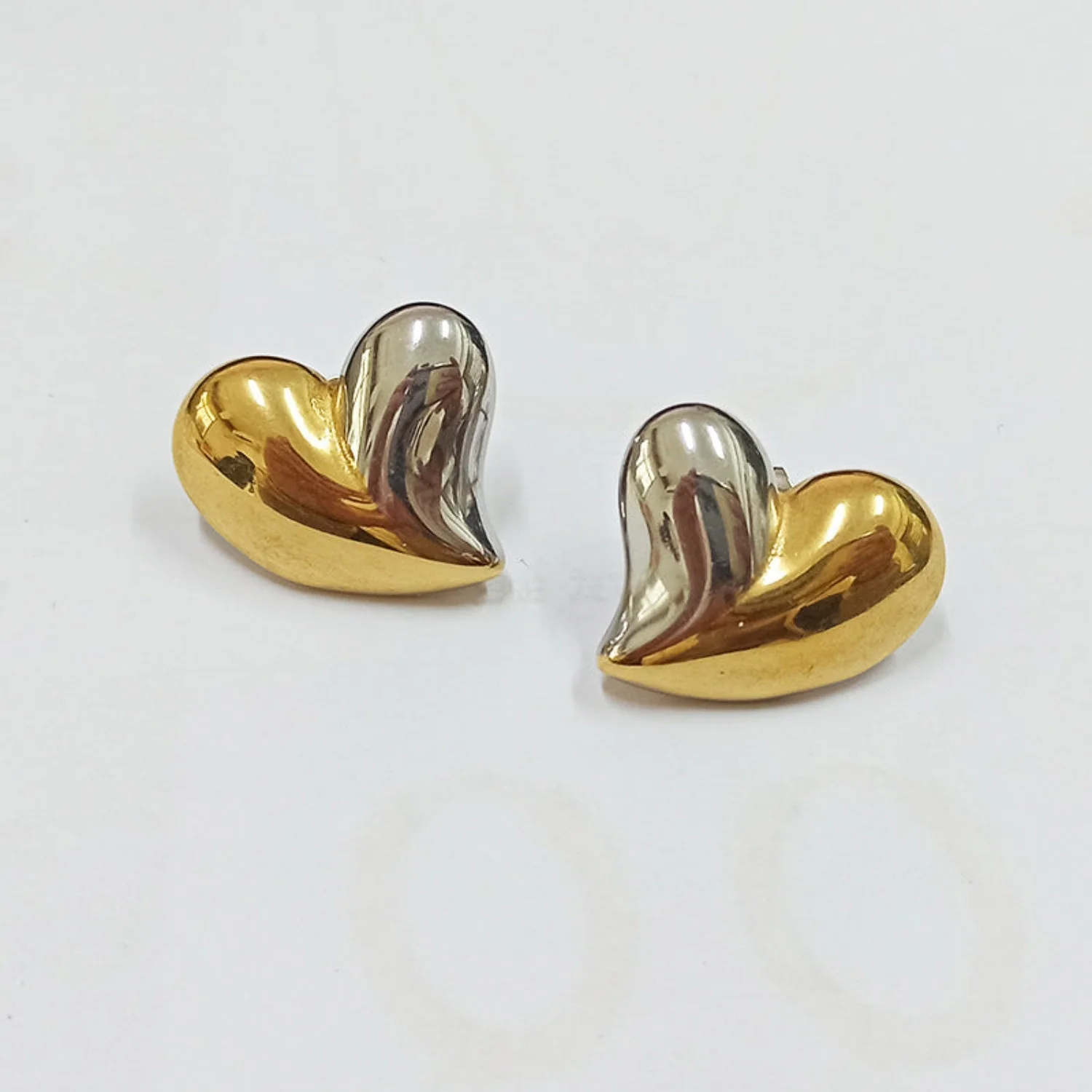 Dual Tone Pin Earring