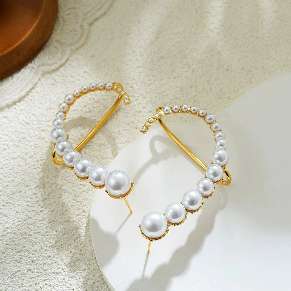 Elegant Pearl Arc Hoop Earring