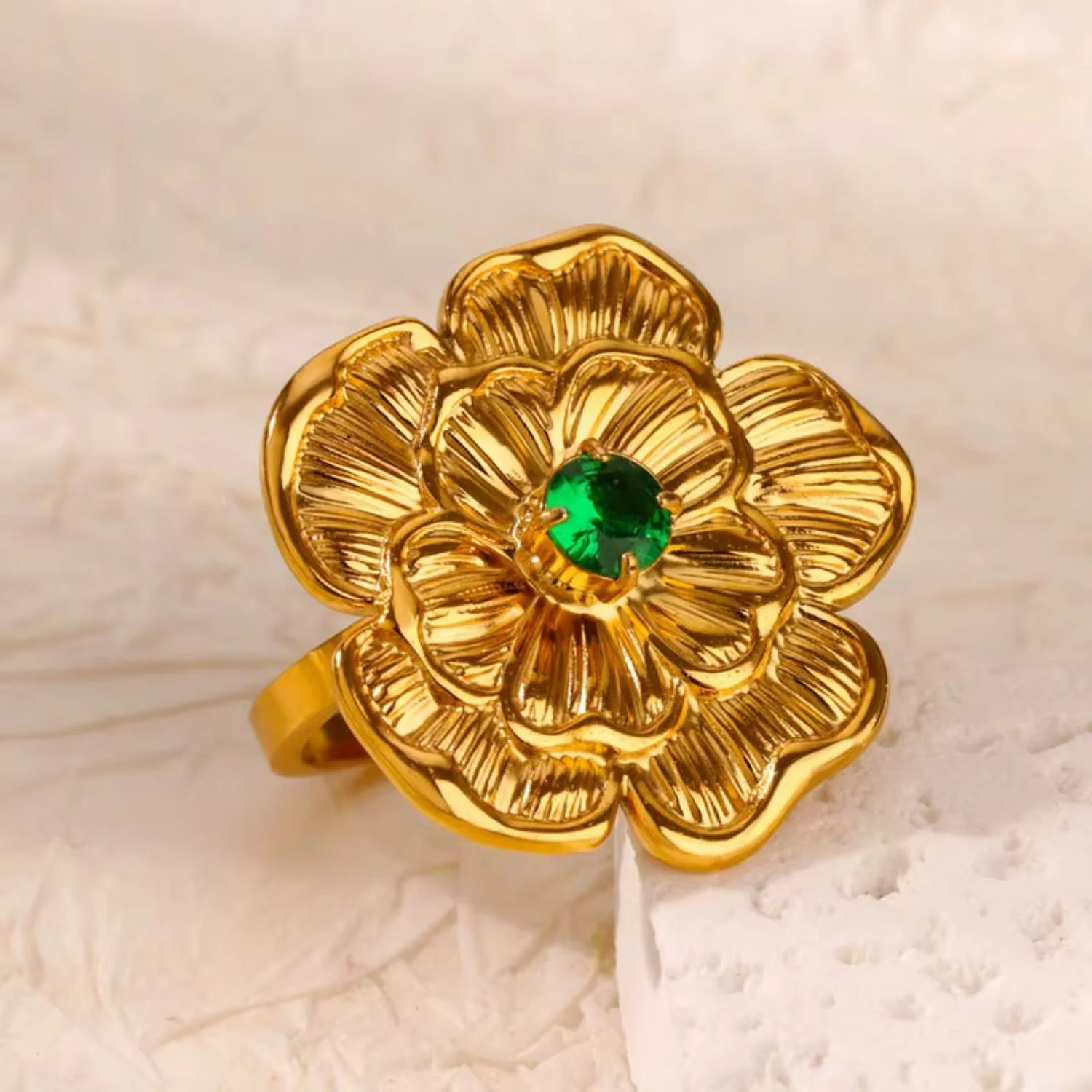 Emerald Center Gold Camellia Ring - Image 3