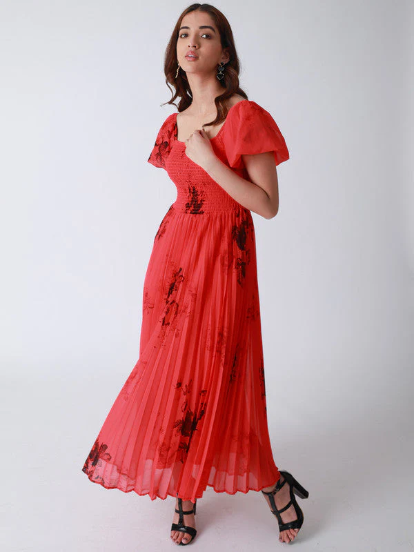 Women Floral Printed Smocked Bodice And Heat Set Pleated Dress - Image 8