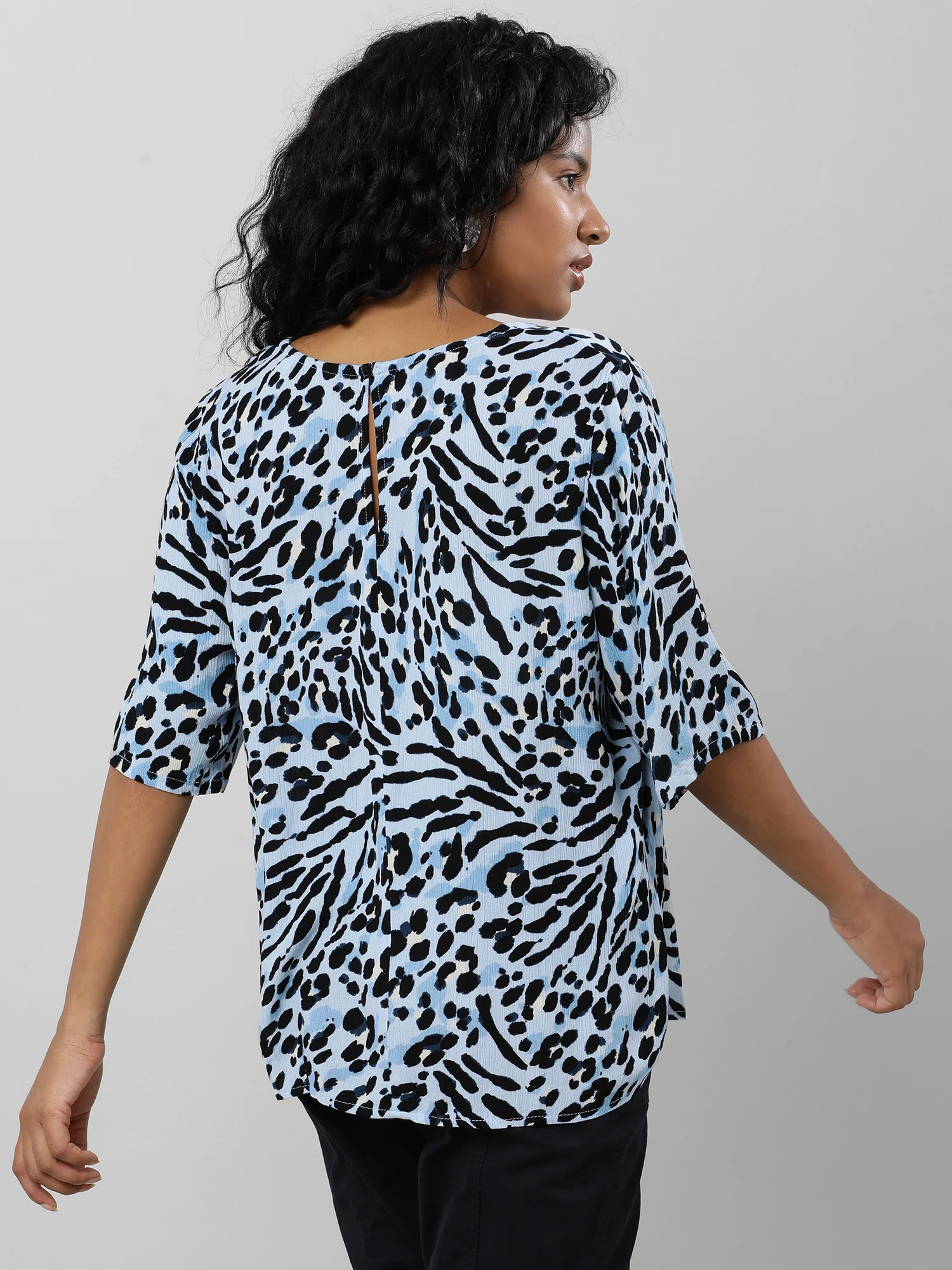 Women Funky Print Top - Image 10
