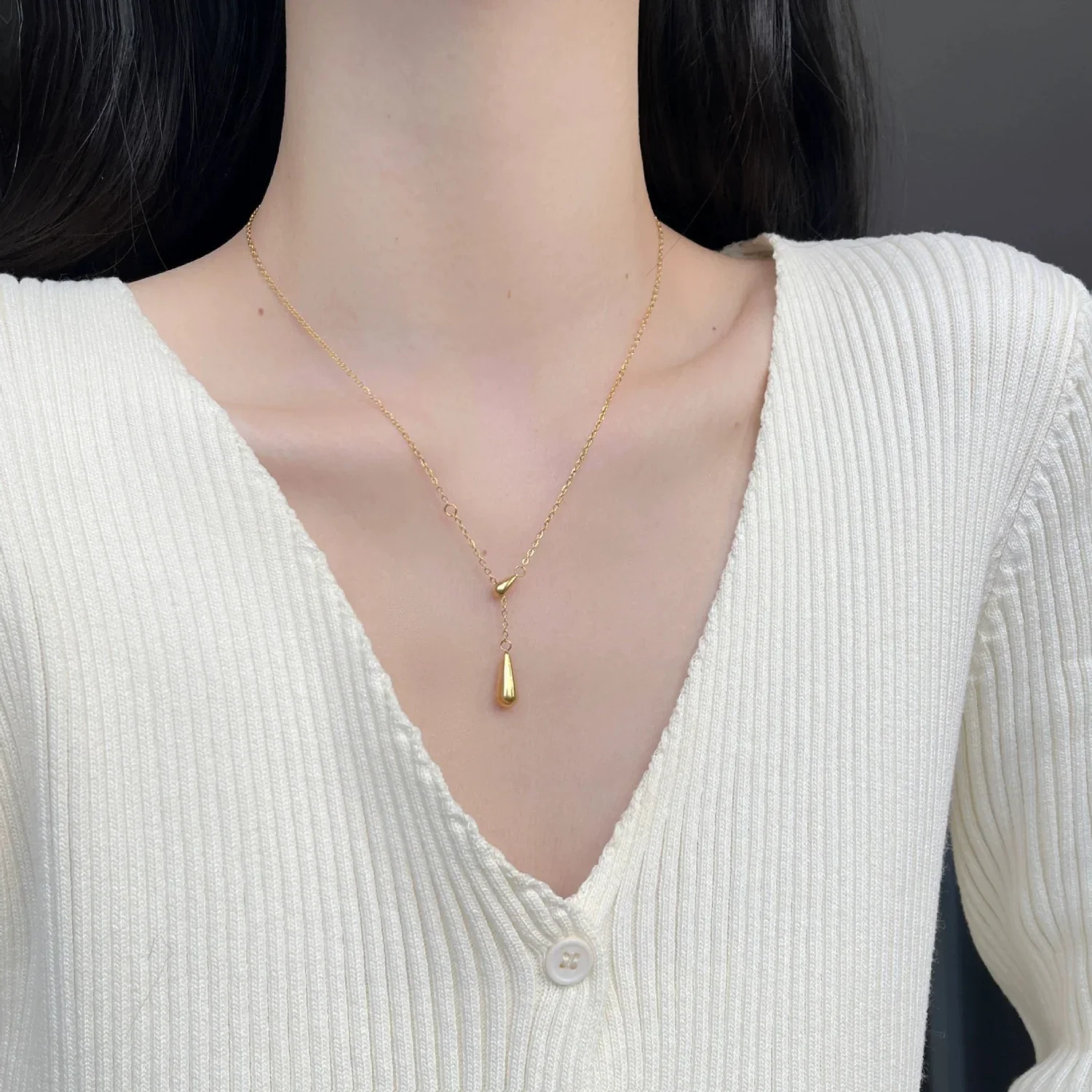Gold Dual-Teardrop Lariat Necklace - Image 2