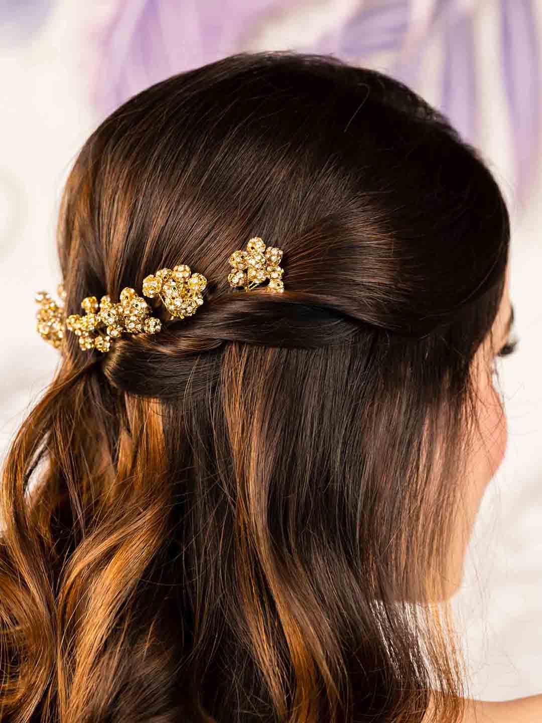 Gold Embellished Pearls U Pins Set of 4 - Image 2