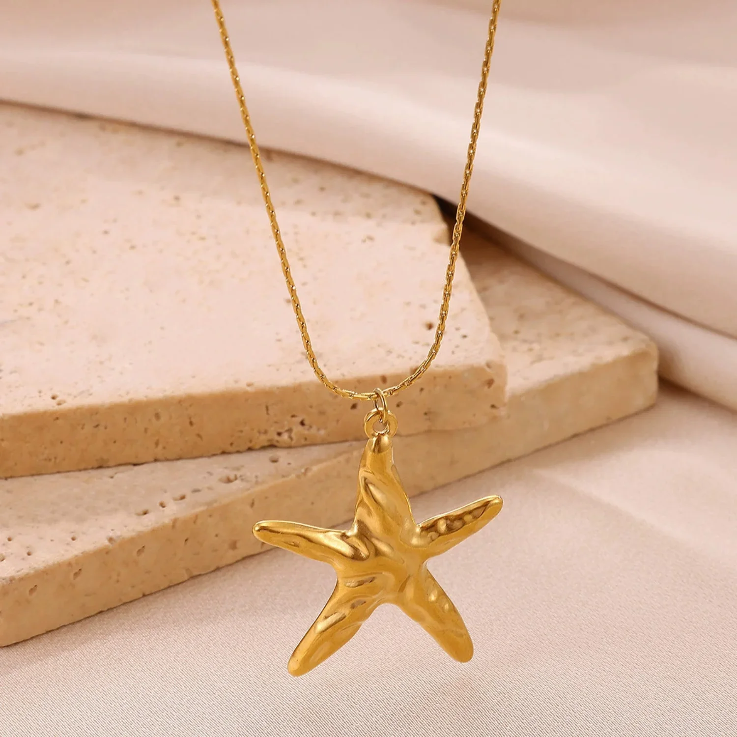 Gold Starfish Link Necklace - Image 2