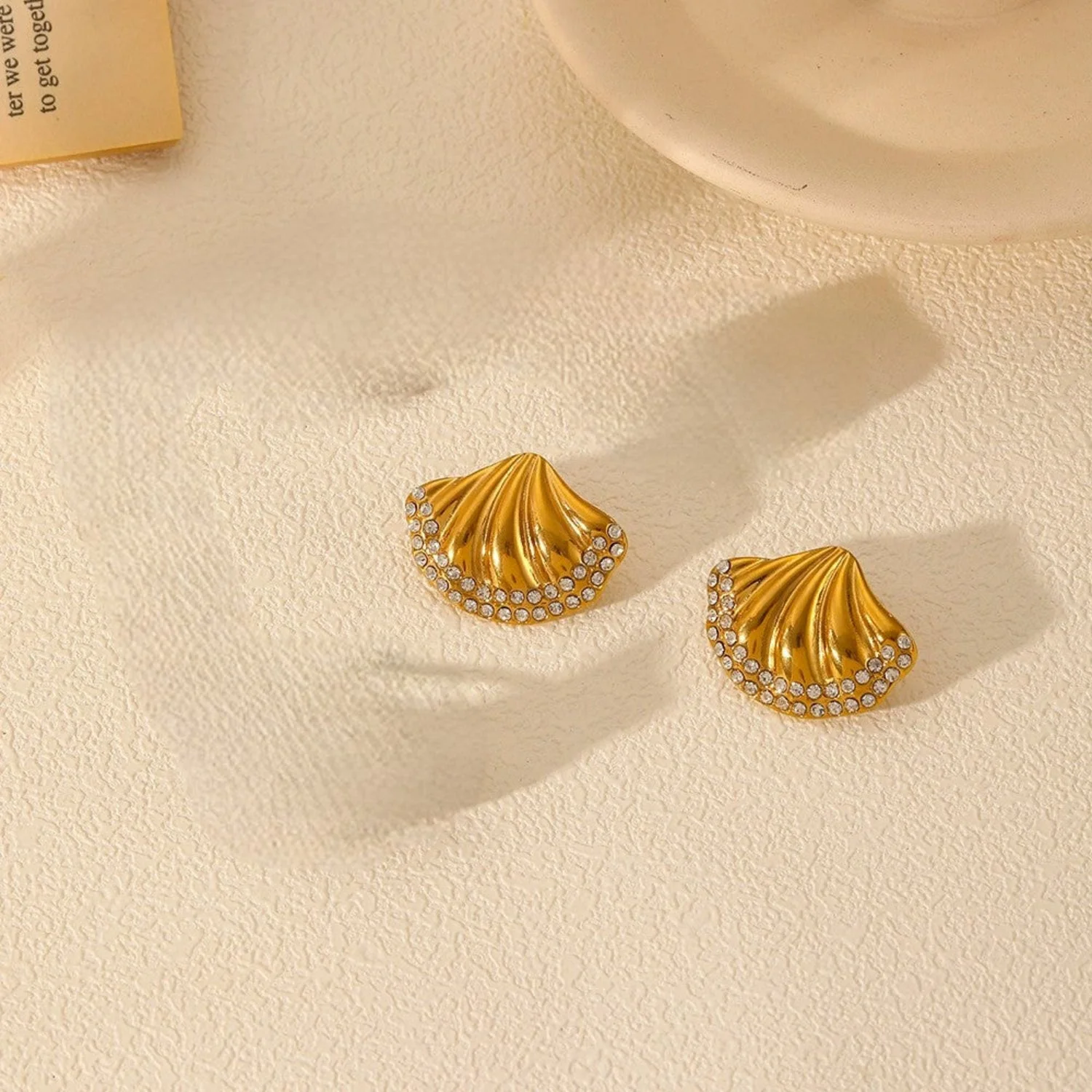 Golden Shell Crystal Stud Earring