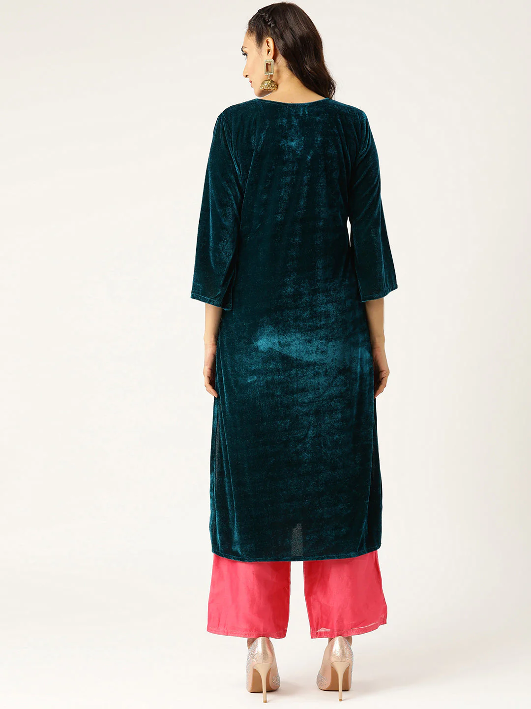 Green Zari Floral Embroidery Velvet Kurta - Image 3