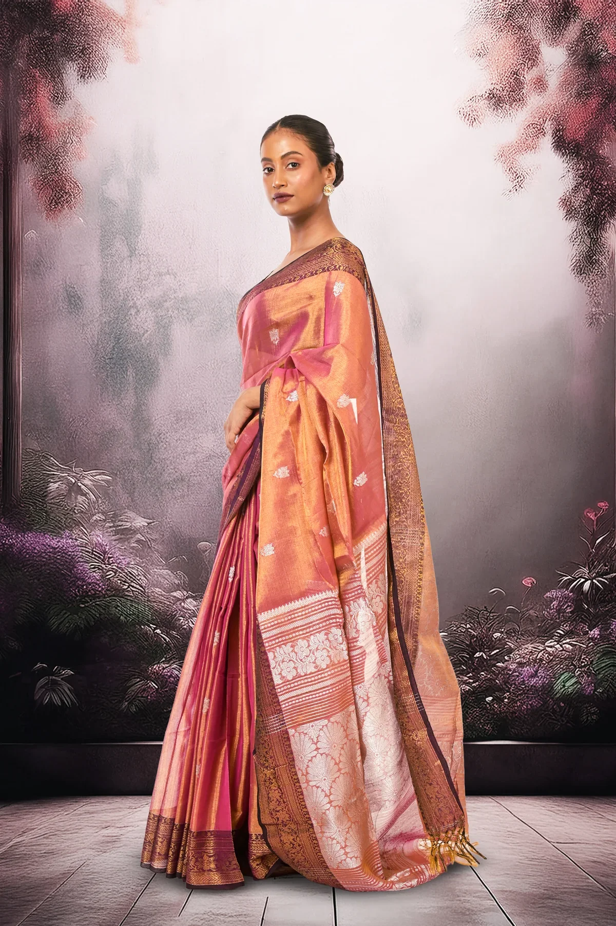 Gulabi Noor Handloom pink Tissue Banarasi Saree - Image 4