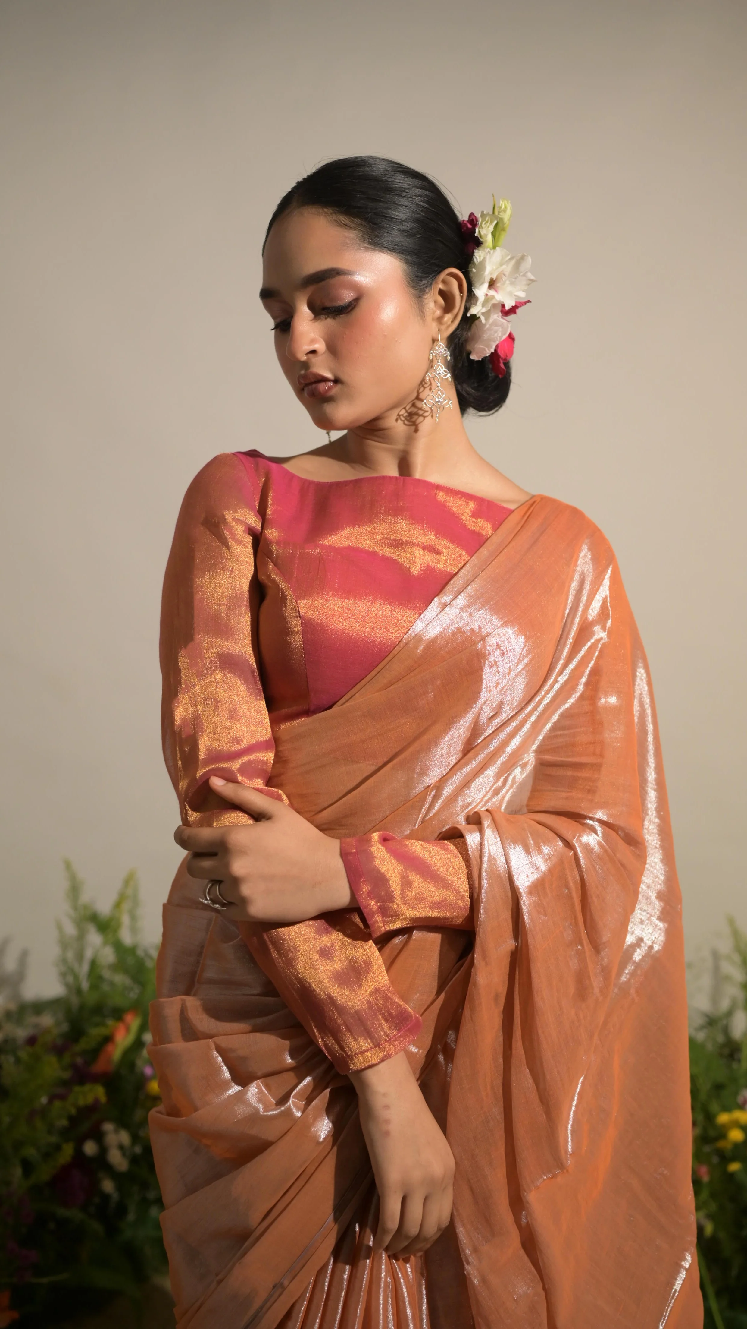 Gulmohar Mirage Neon Orange Tissue Saree - Image 2