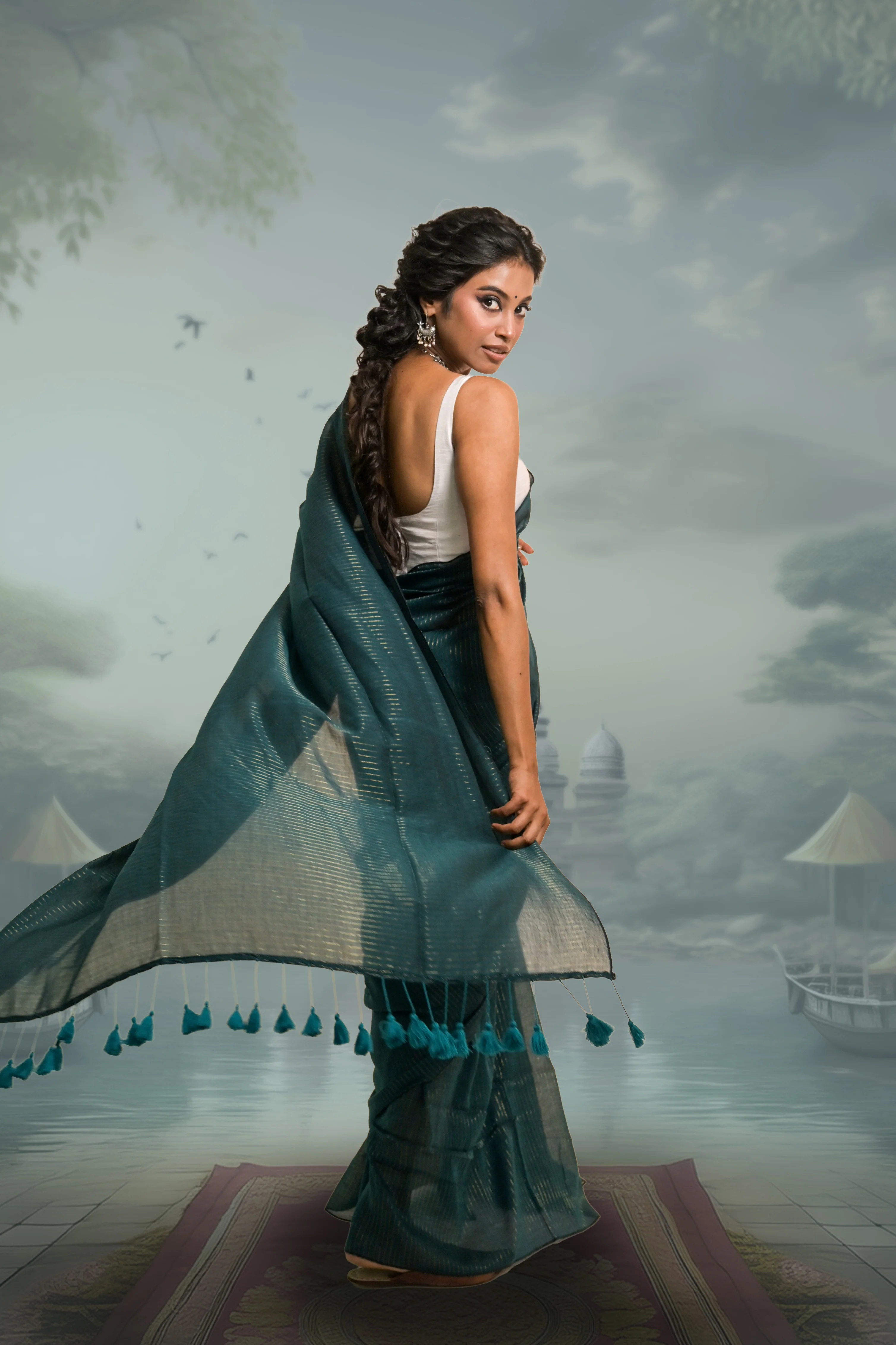 Harit Shringaar Viridian Green Handloom Mul Cotton Saree with Zari Stripes - Image 3
