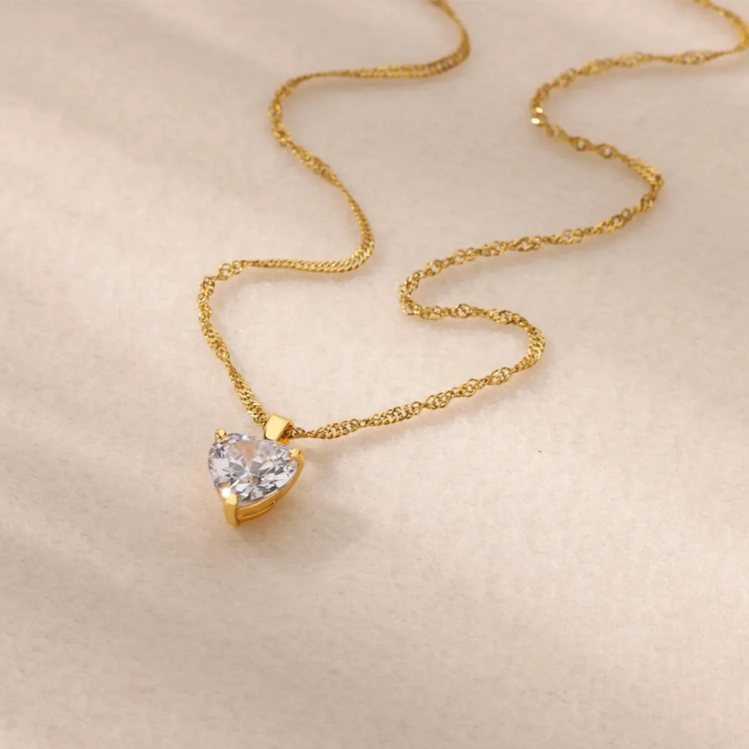 Heart Crystal Gold Necklace - Image 2