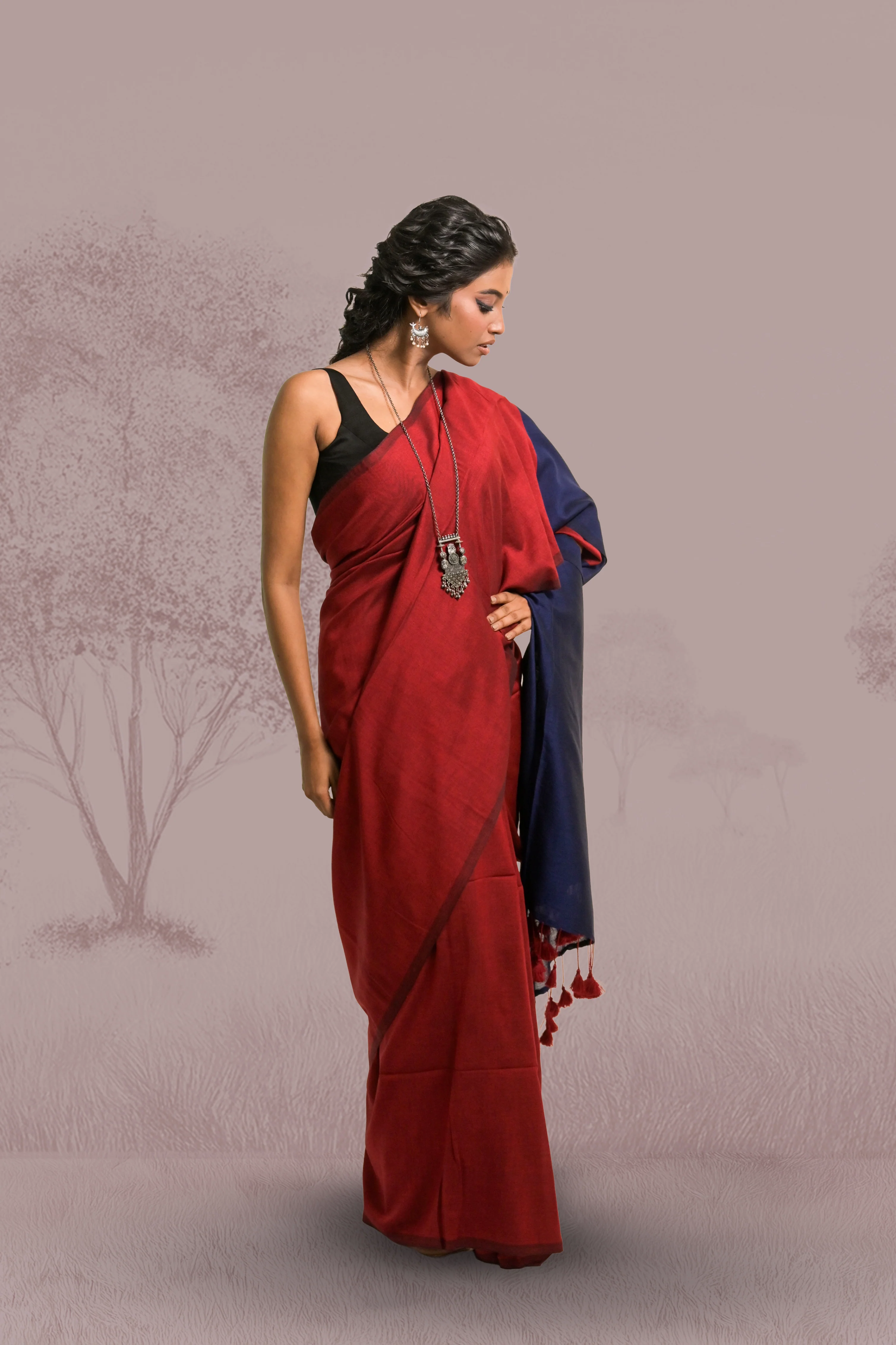 Ishq ke Jharokhe Red Handloom Cotton Acrylic Saree - Image 2