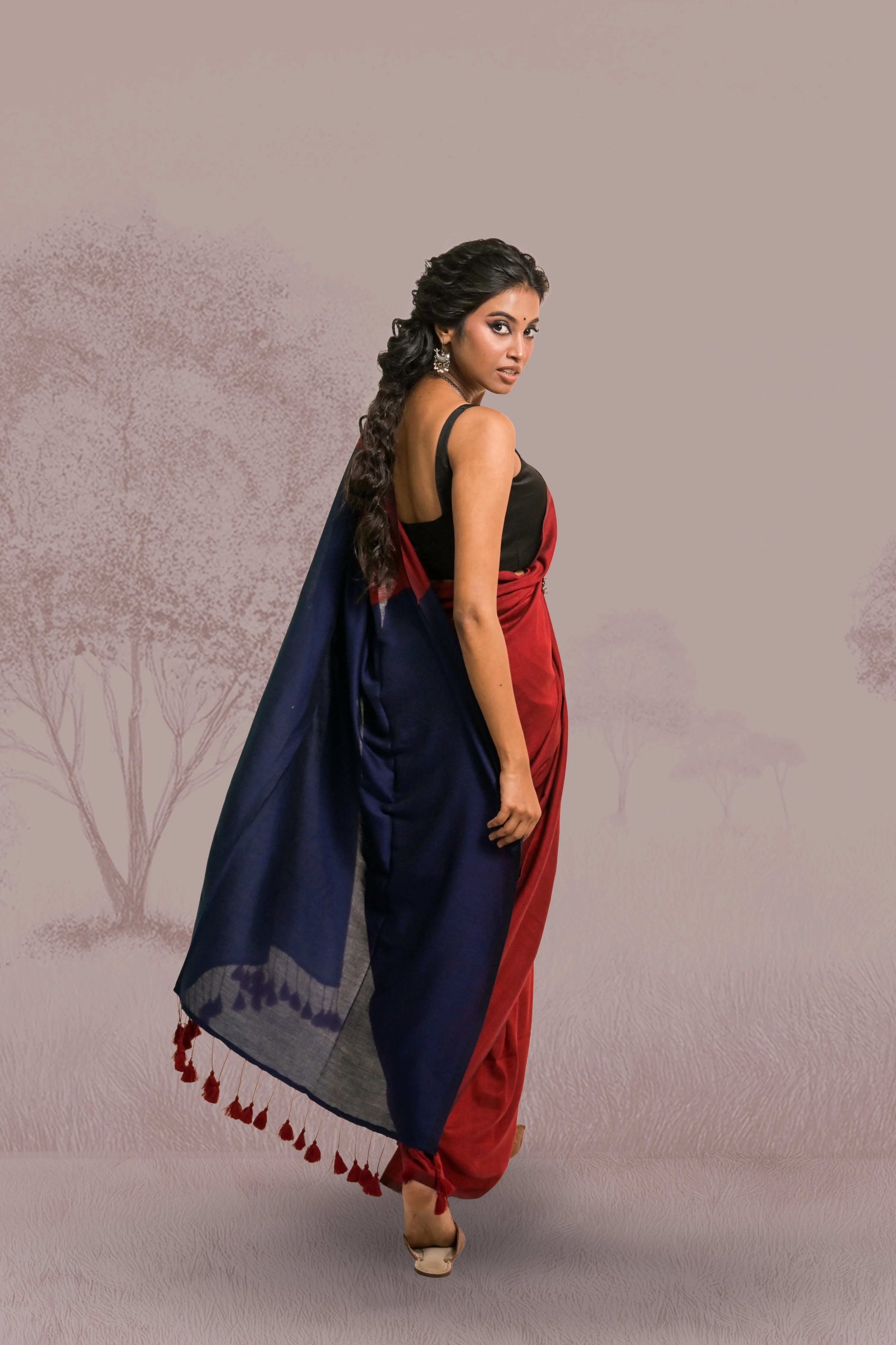 Ishq ke Jharokhe Red Handloom Cotton Acrylic Saree - Image 3
