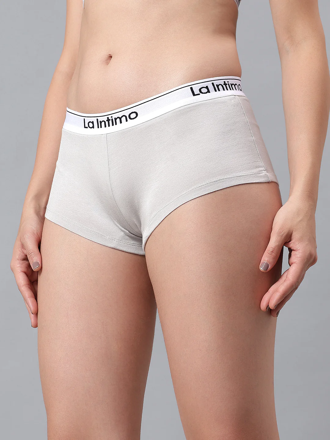 Women Classic Comfort - Image 3