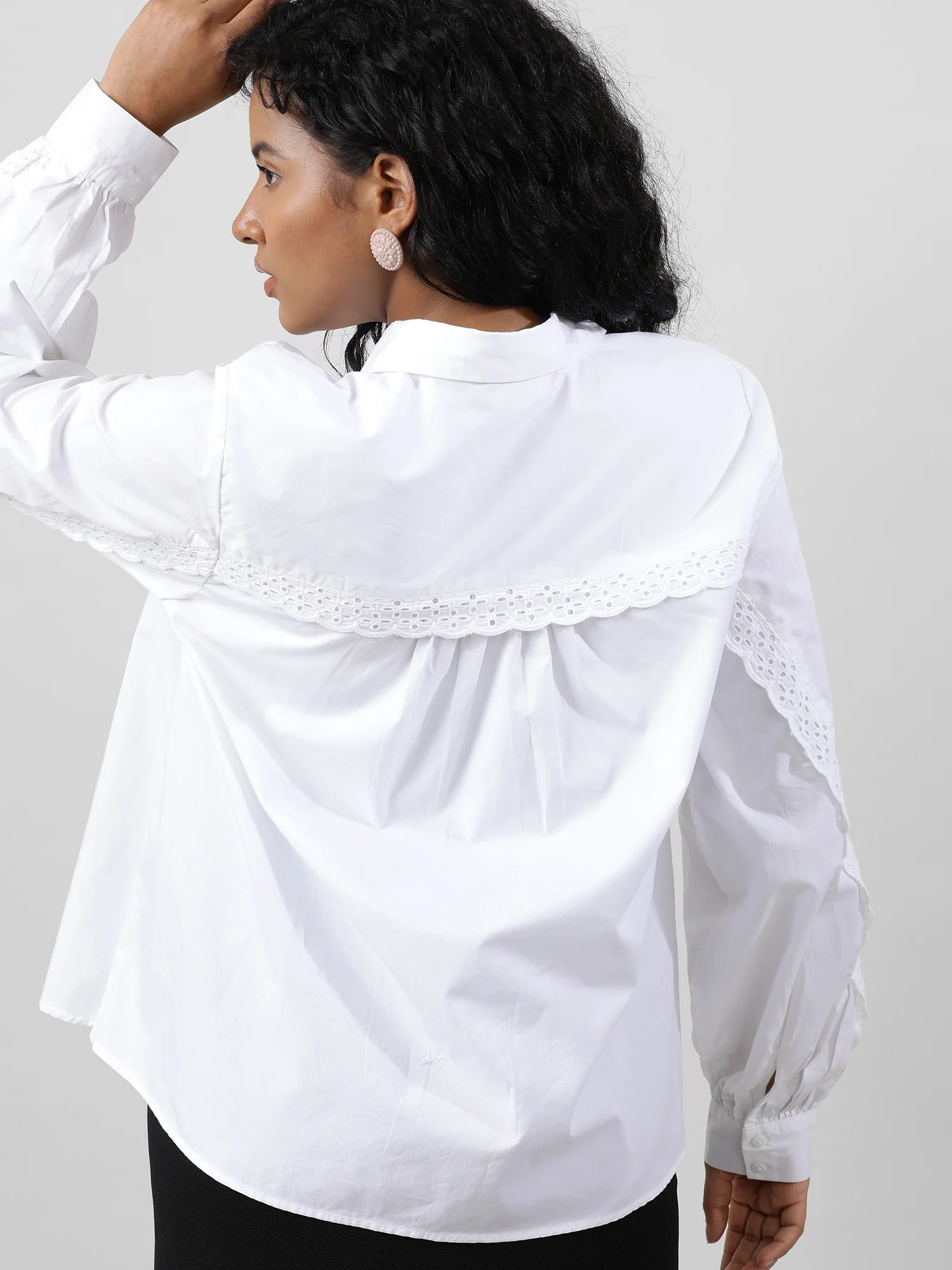Laced Up Sleeves White Relaxed Fit Shirt - Image 5