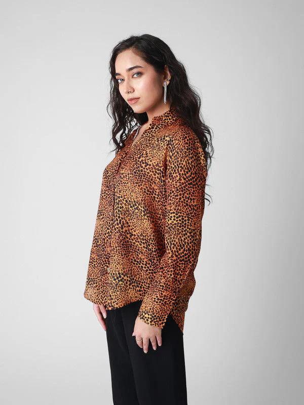 Women Leopard Printed Satin Casual Shirt - Image 4