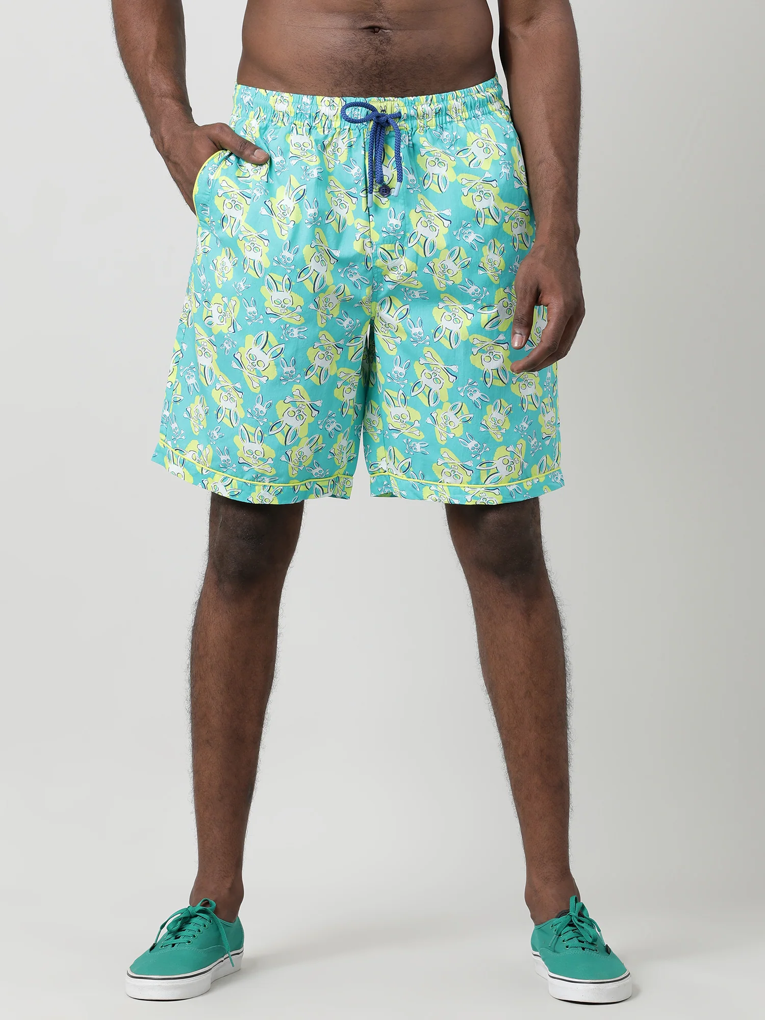 Men Oversized Printed Cotton Travel Lounge Shorts - Image 3