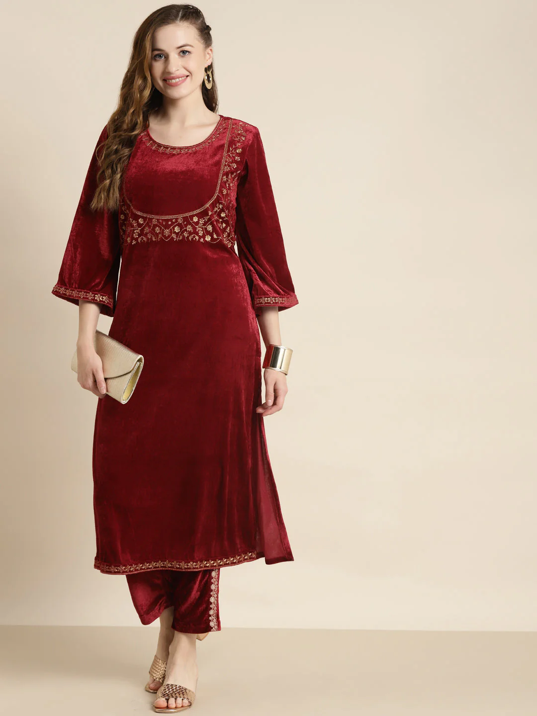 Maroon Velvet Bodice Zari Embroidered Kurta - Image 5